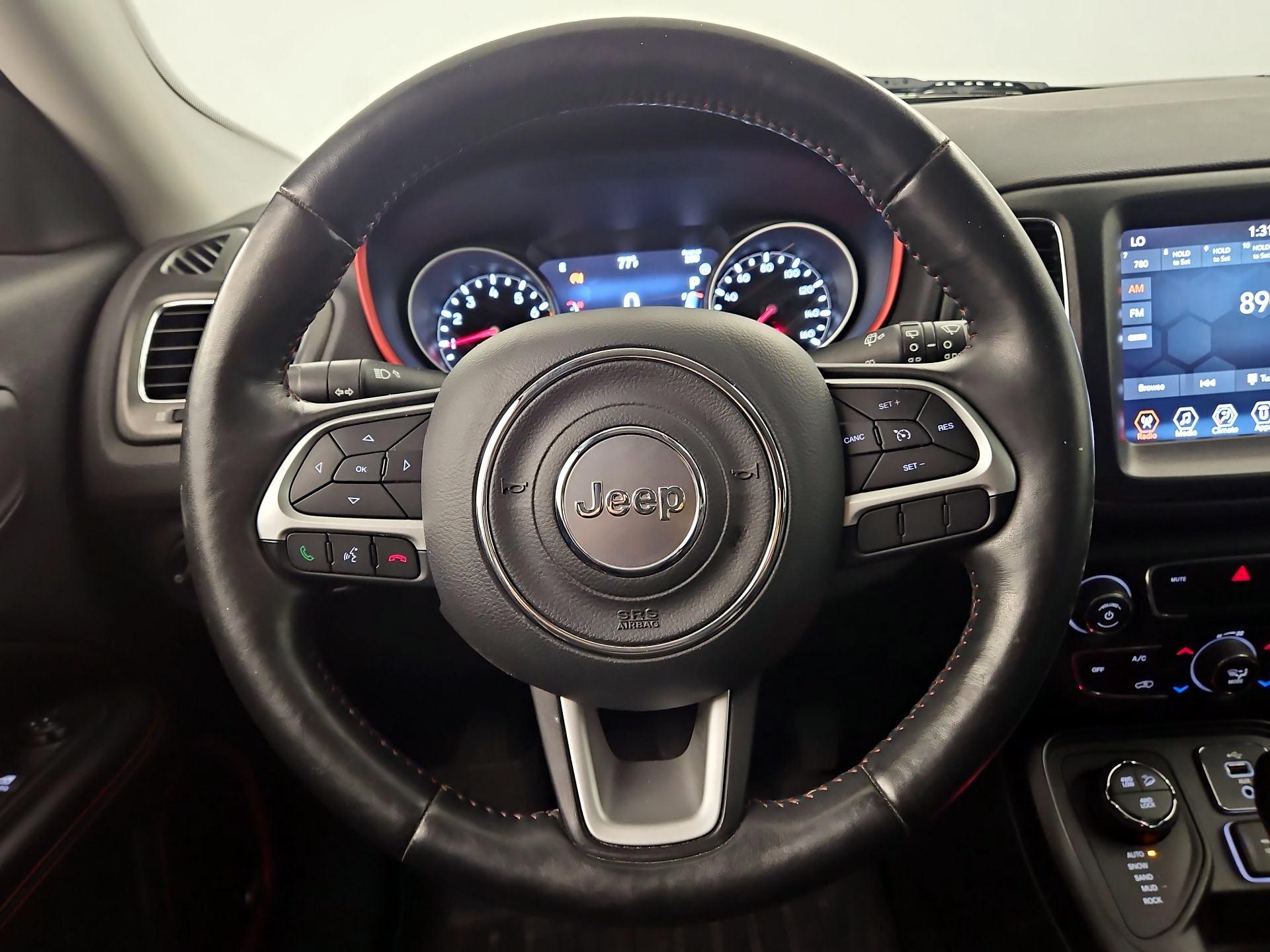 Thumbnail: 2017 Jeep Compass - 10