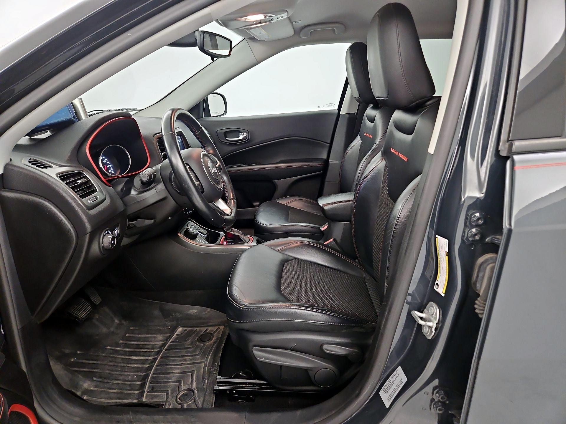 Thumbnail: 2017 Jeep Compass - 11