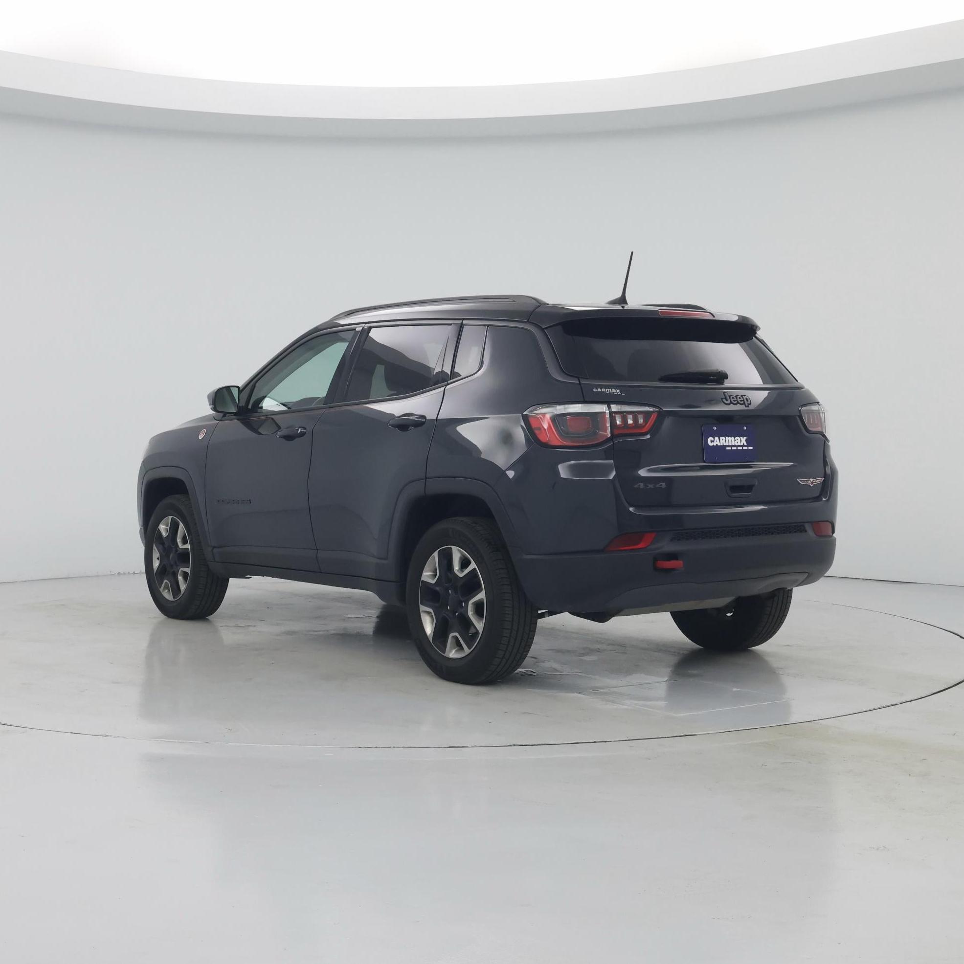 Thumbnail: 2017 Jeep Compass - 2