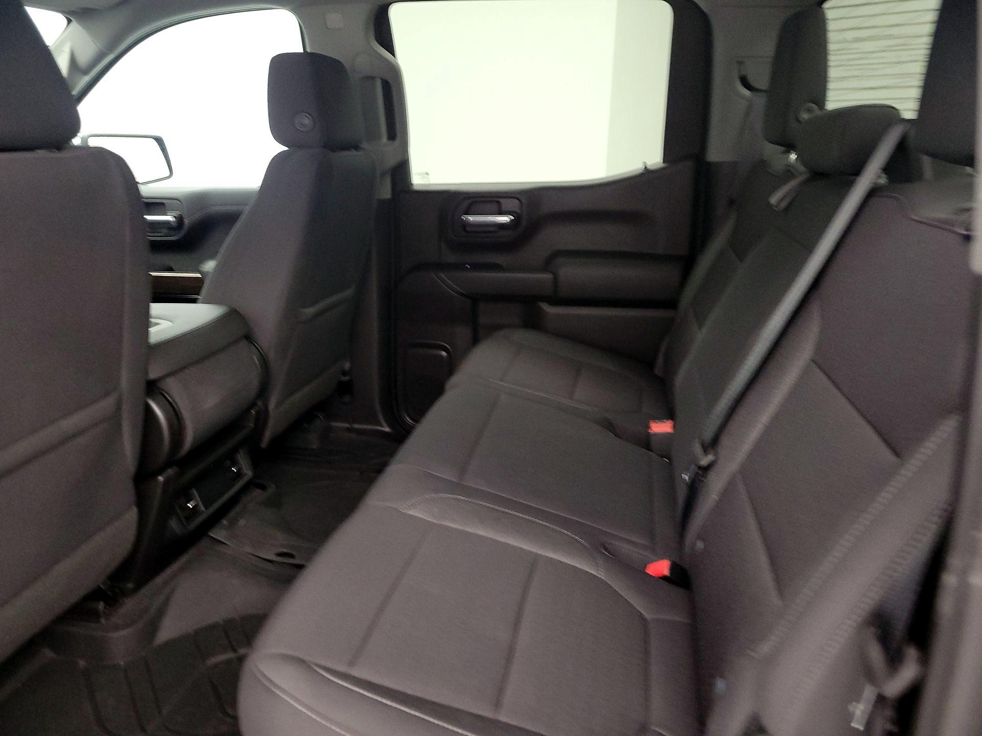 Thumbnail: 2020 Chevrolet Silverado 1500 - 19