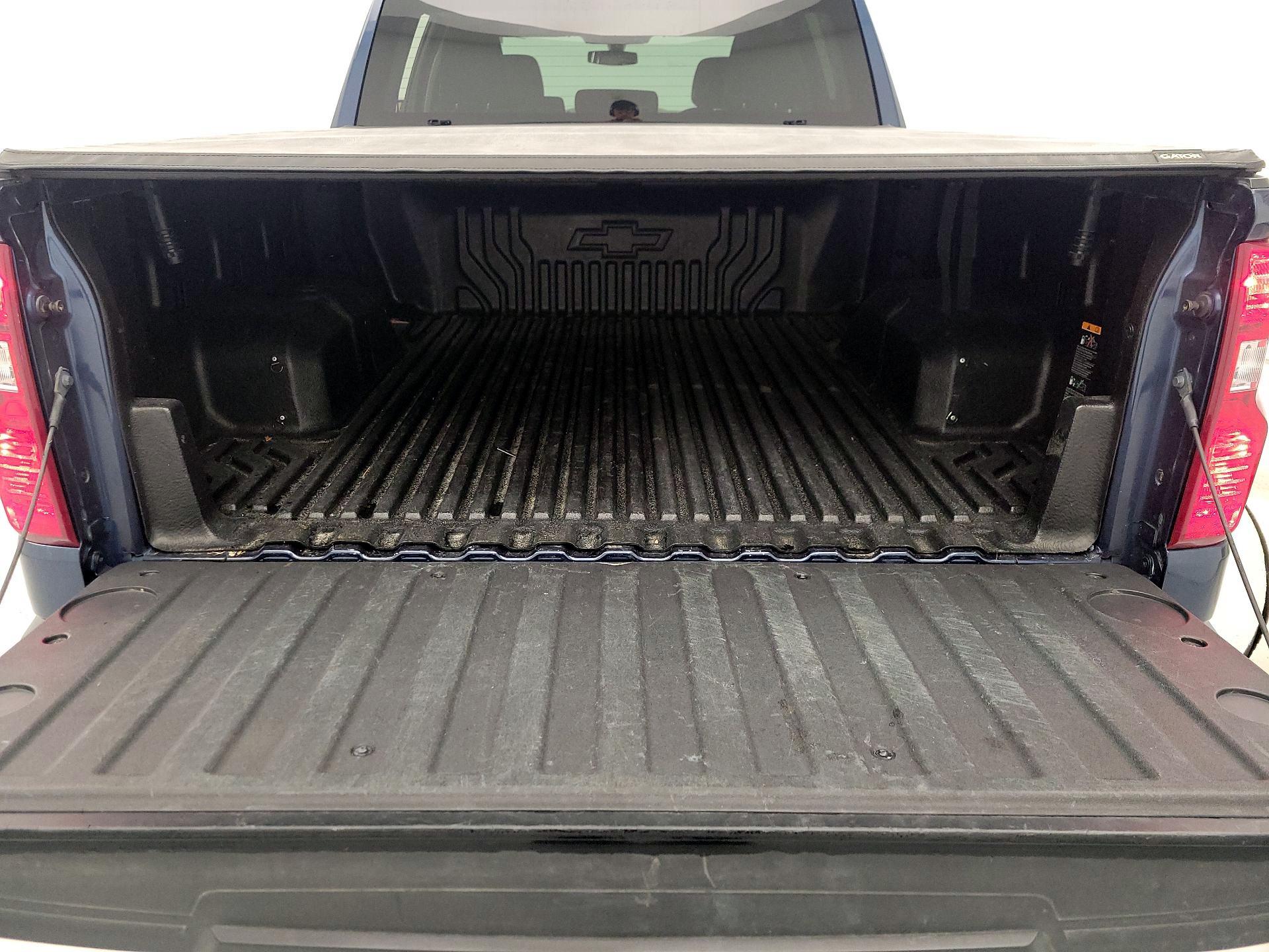 Thumbnail: 2020 Chevrolet Silverado 1500 - 20