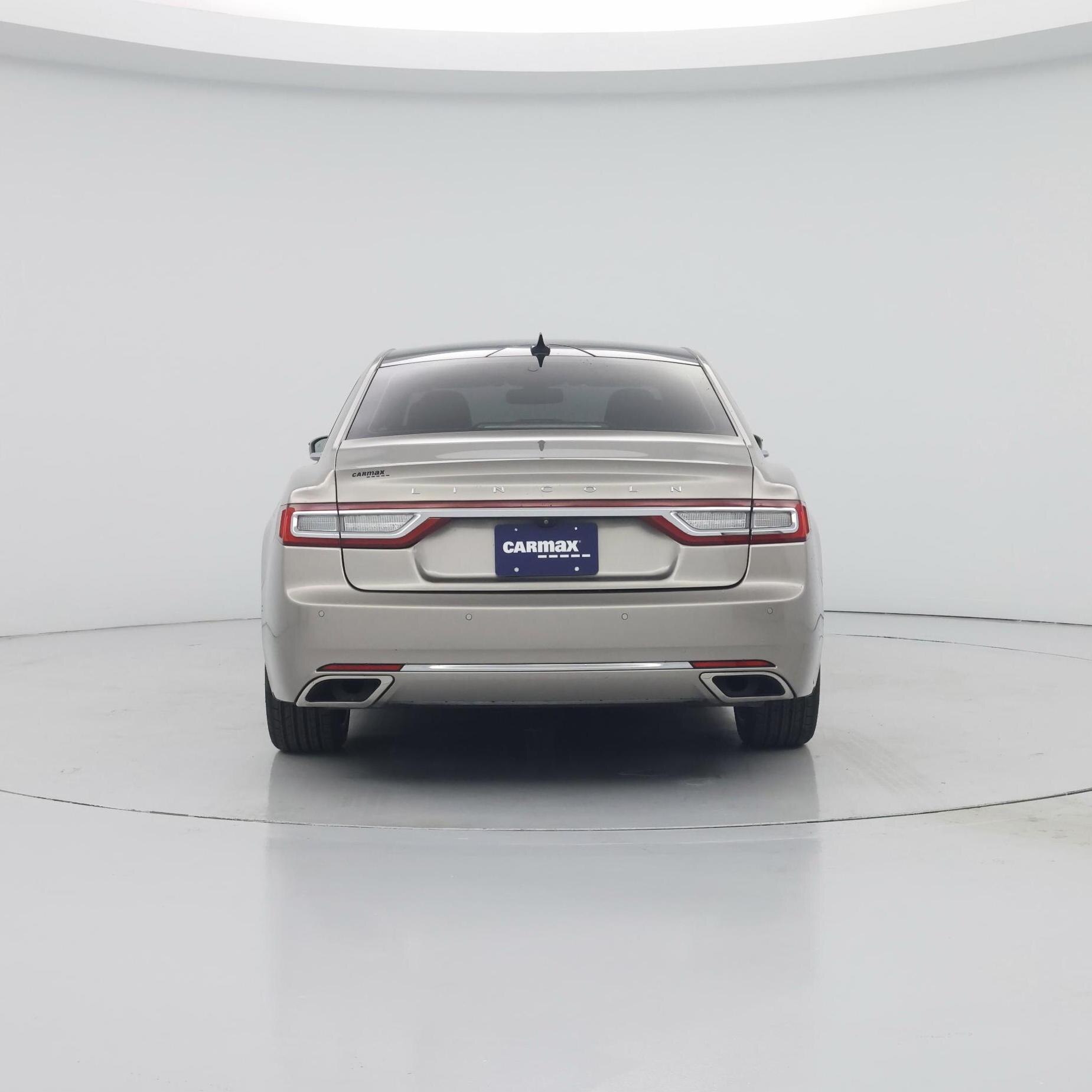 Thumbnail: 2018 Lincoln Continental - 6