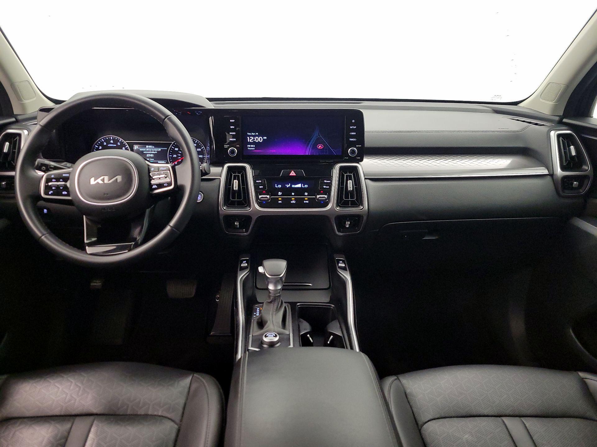 Thumbnail: 2023 Kia Sorento - 9