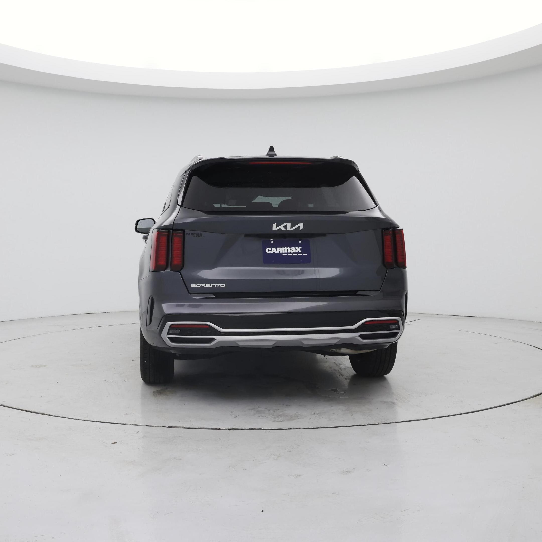Thumbnail: 2023 Kia Sorento - 6