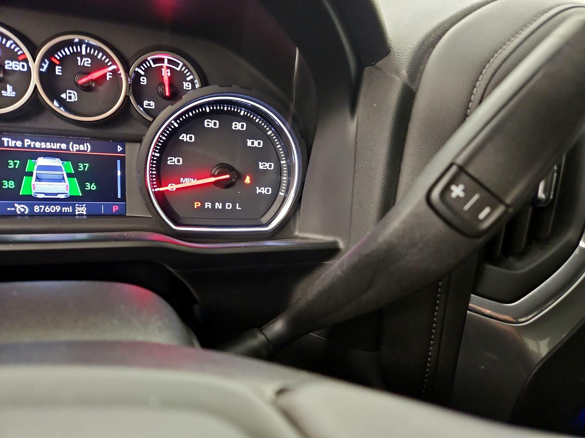 Thumbnail: 2020 Chevrolet Silverado 1500 - 17