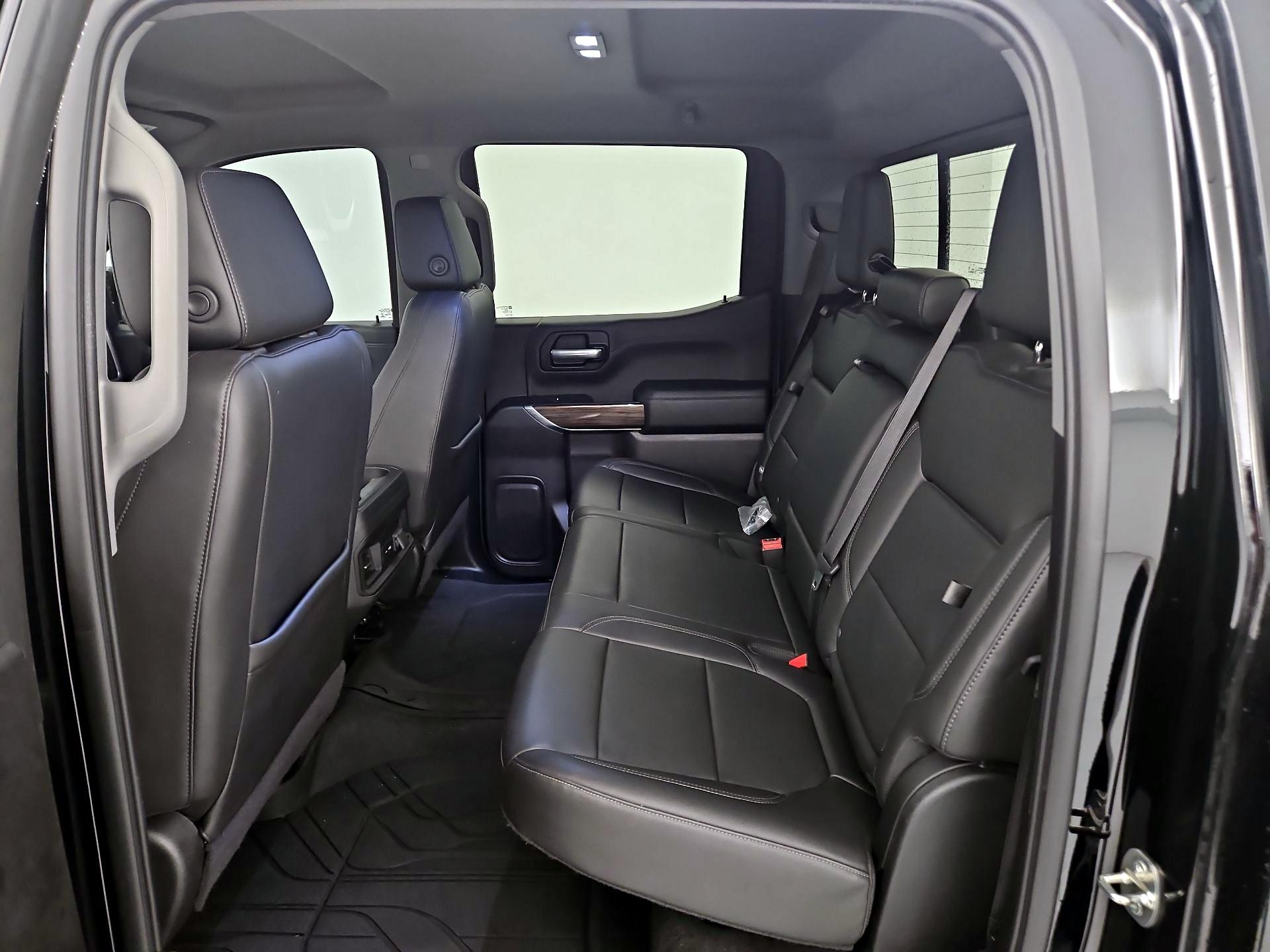Thumbnail: 2020 Chevrolet Silverado 1500 - 19