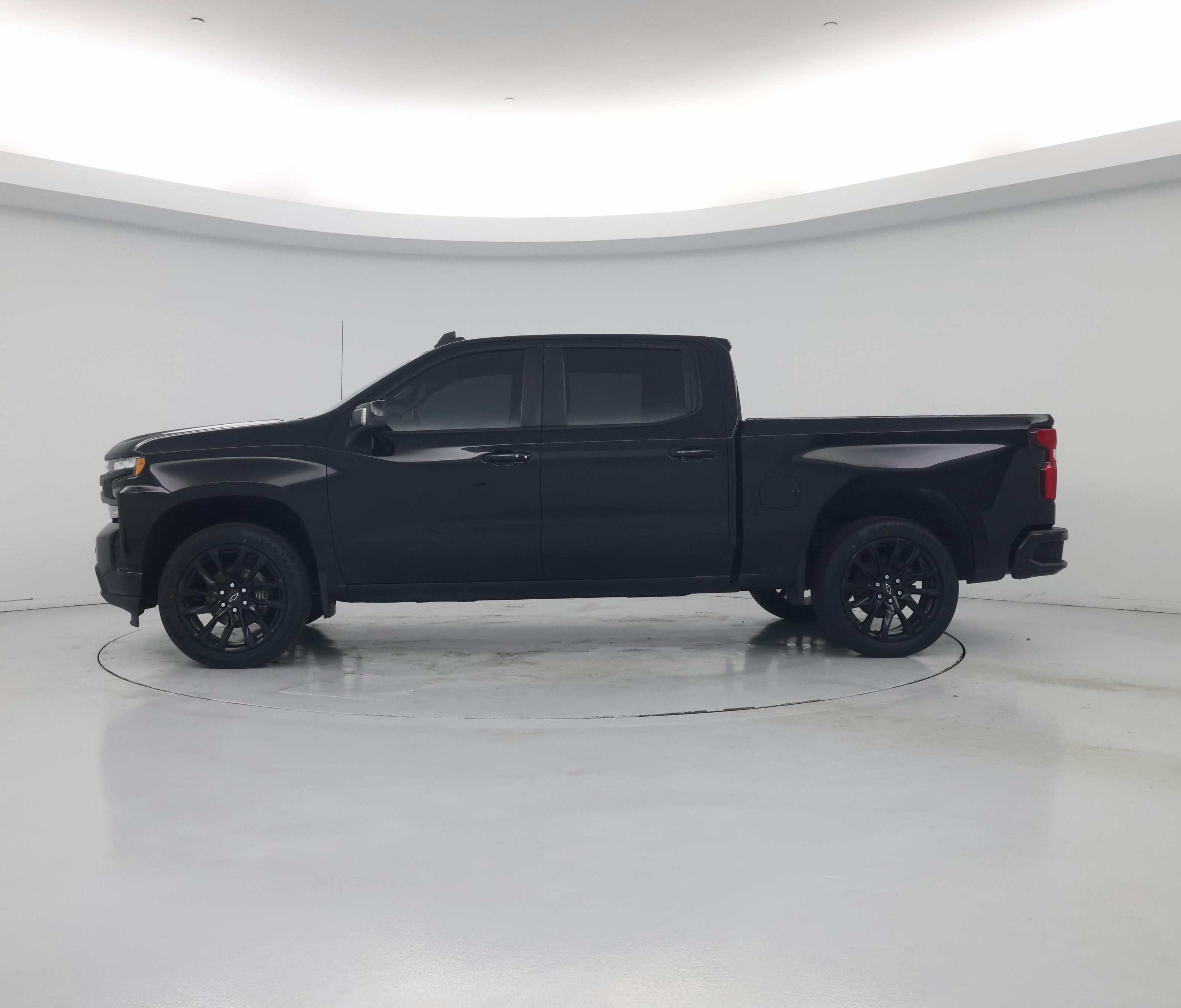 Thumbnail: 2020 Chevrolet Silverado 1500 - 3
