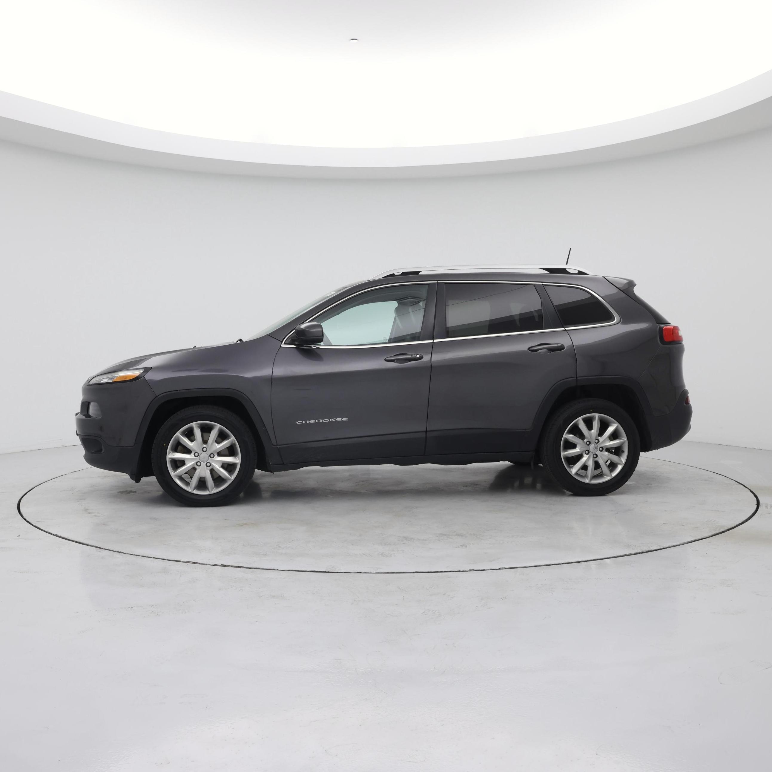 Thumbnail: 2016 Jeep Cherokee - 3