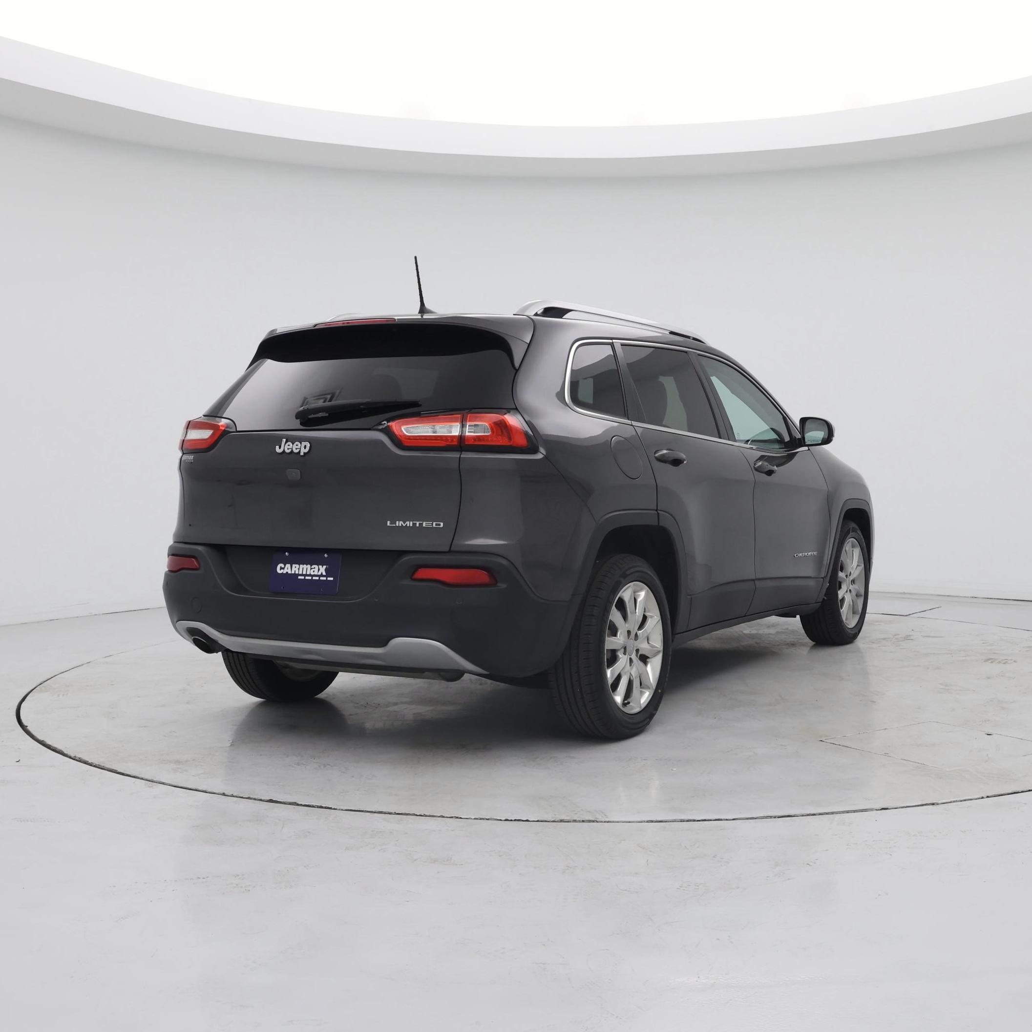 Thumbnail: 2016 Jeep Cherokee - 8