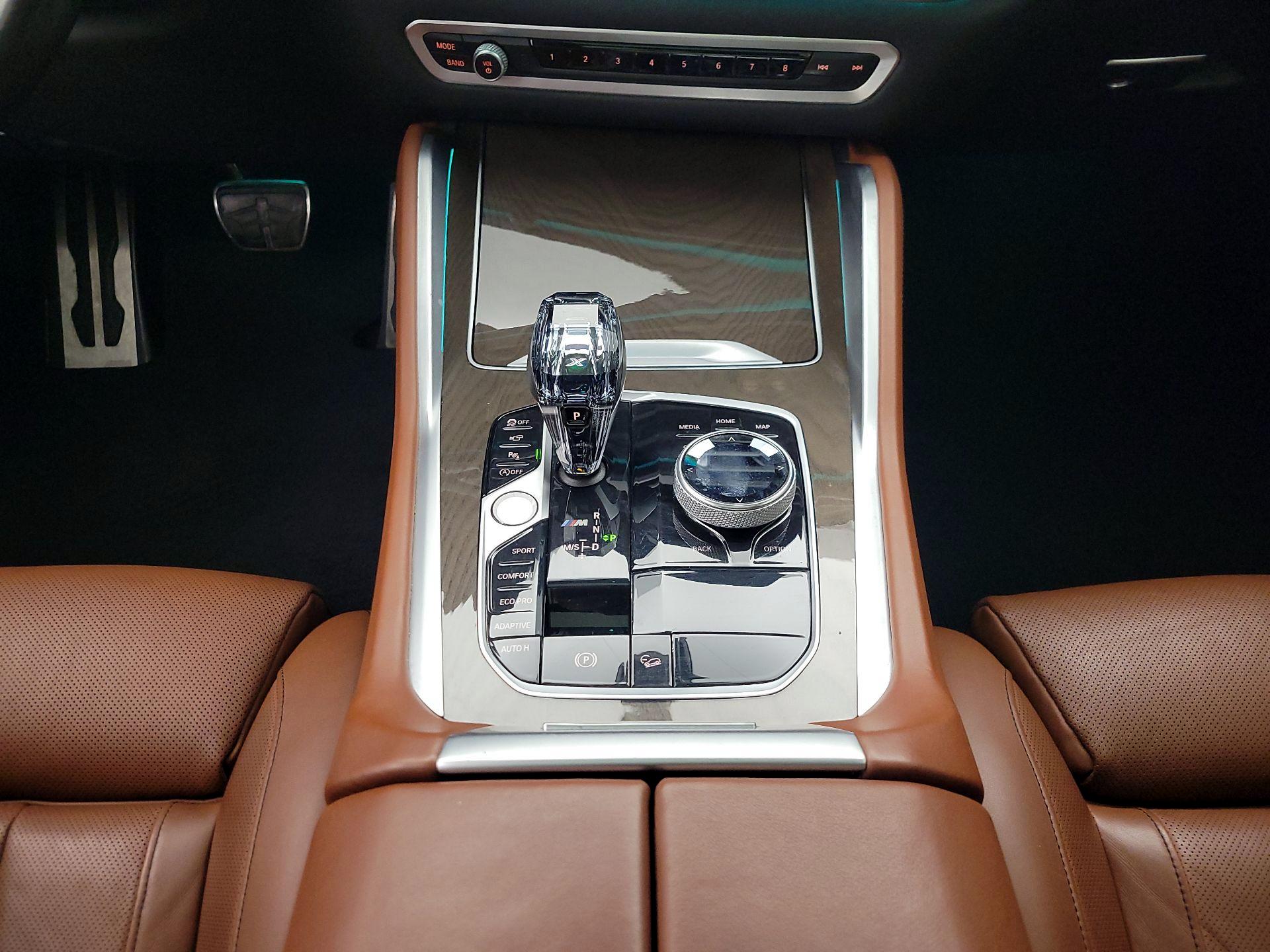 Thumbnail: 2021 BMW X6 - 17