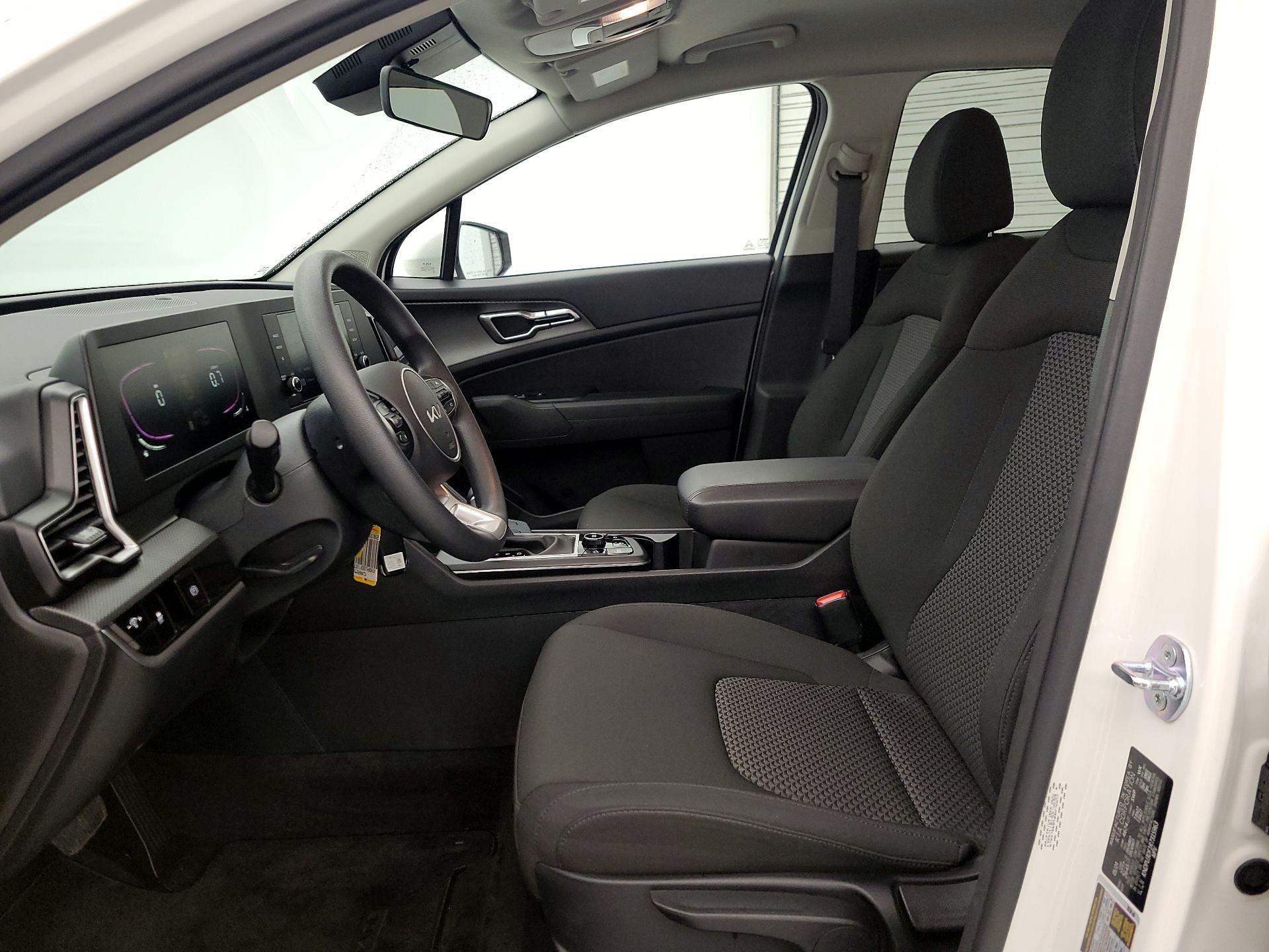 Thumbnail: 2024 Kia Sportage - 11