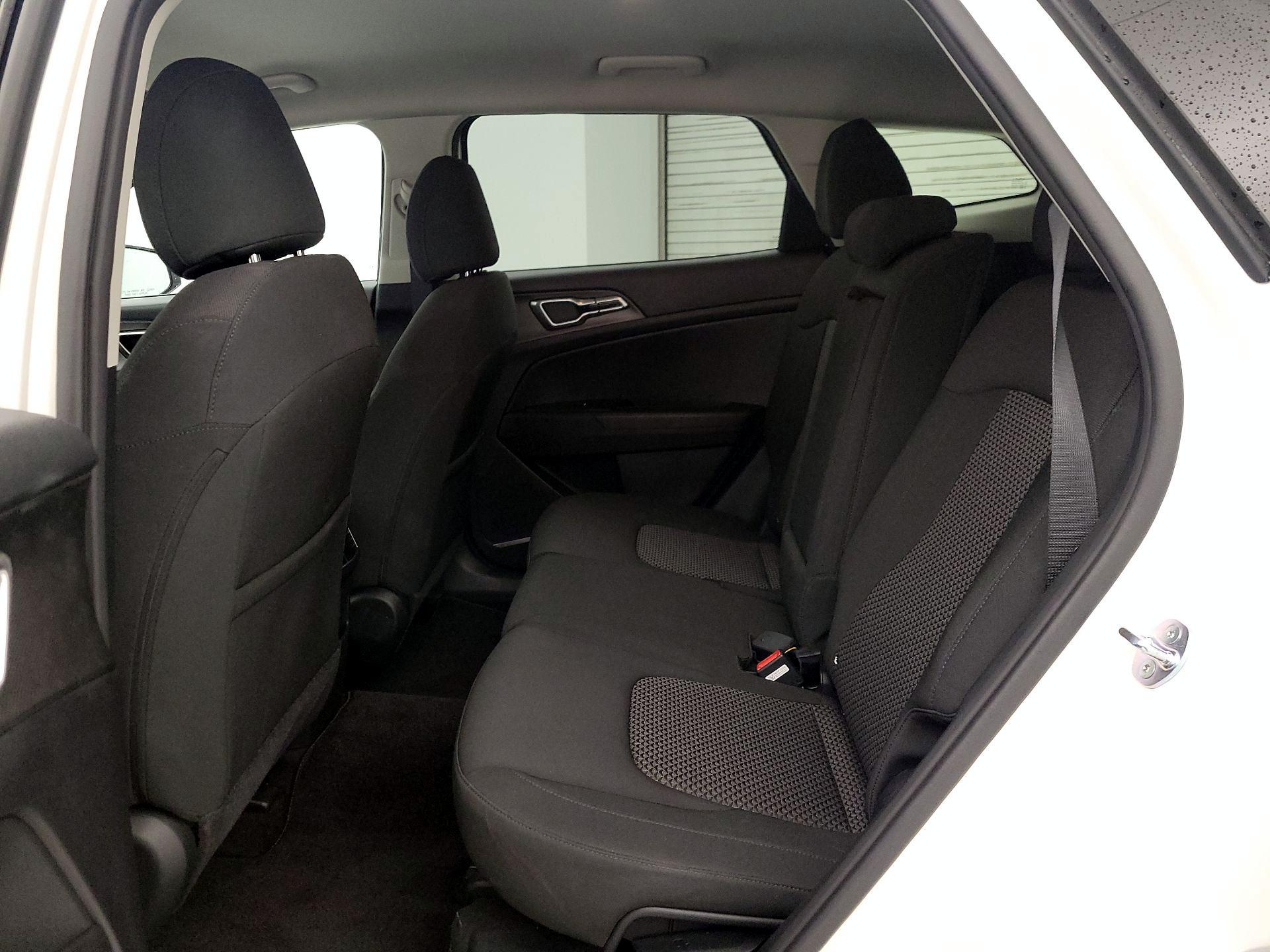 Thumbnail: 2024 Kia Sportage - 19