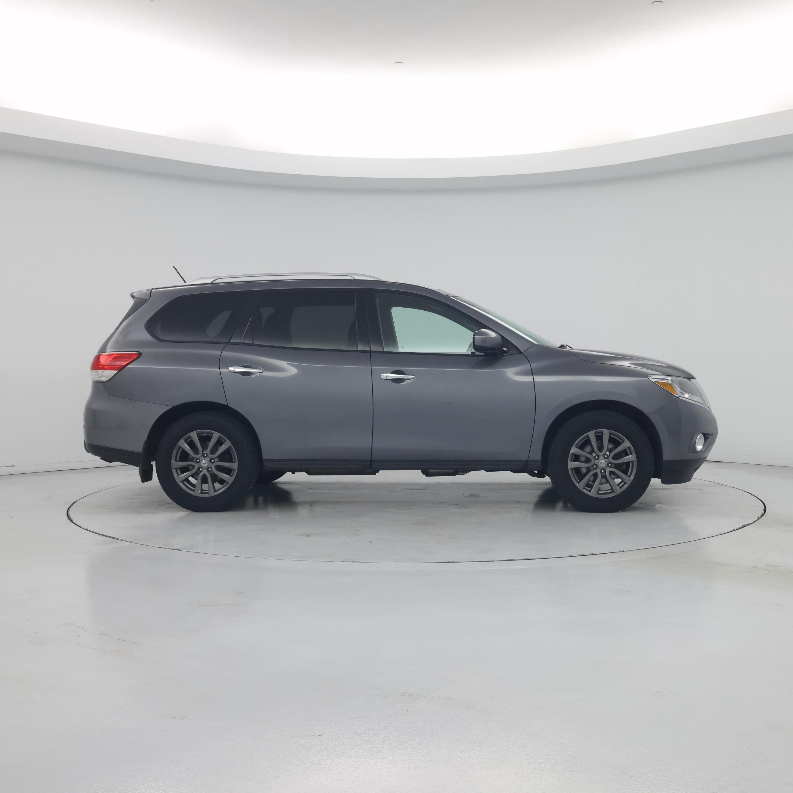 Thumbnail: 2015 Nissan Pathfinder - 7