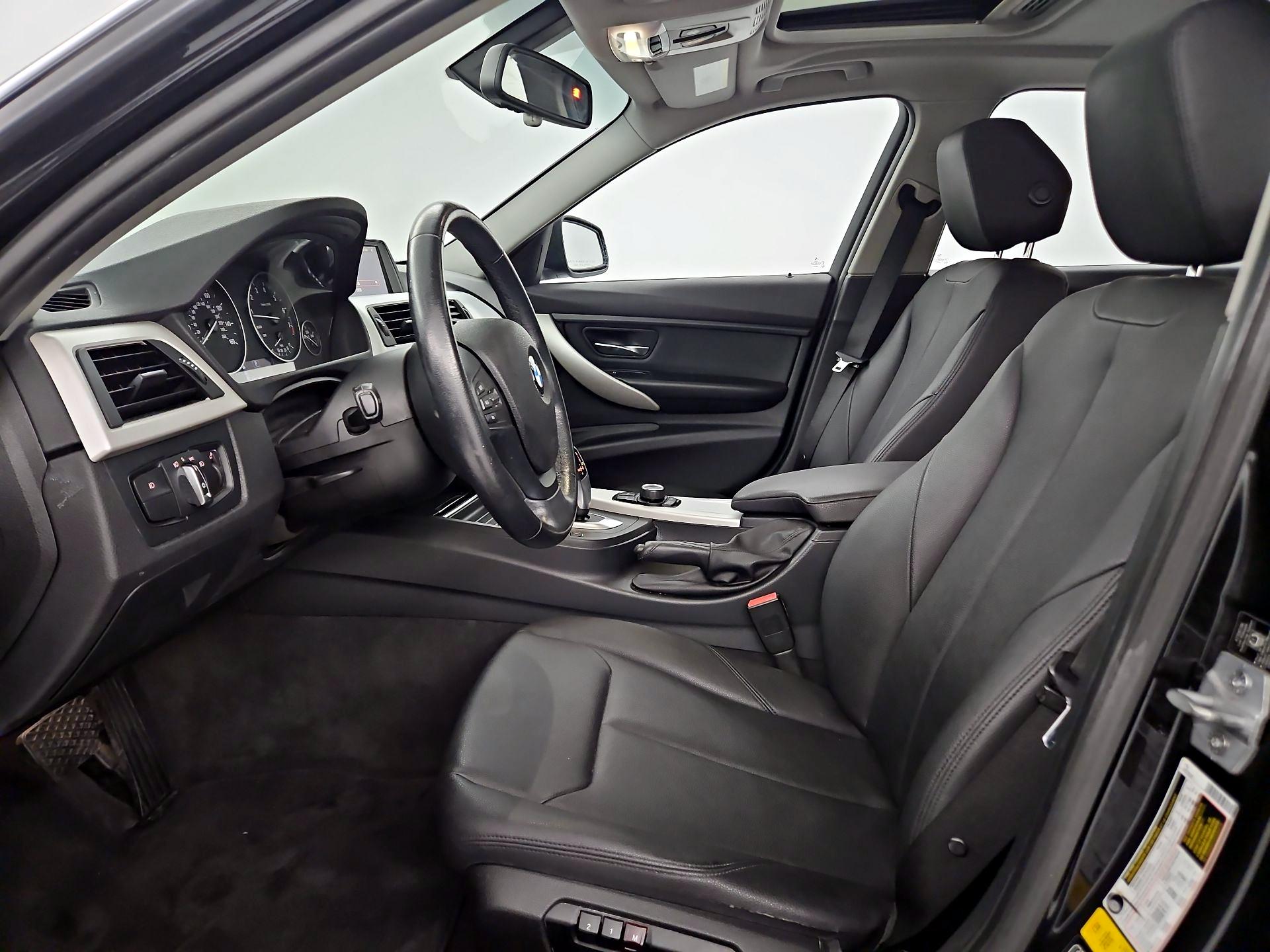 Thumbnail: 2014 BMW 3 Series - 9