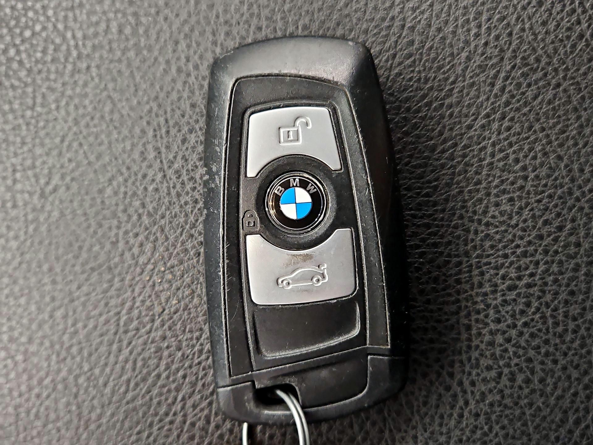 Thumbnail: 2014 BMW 3 Series - 20