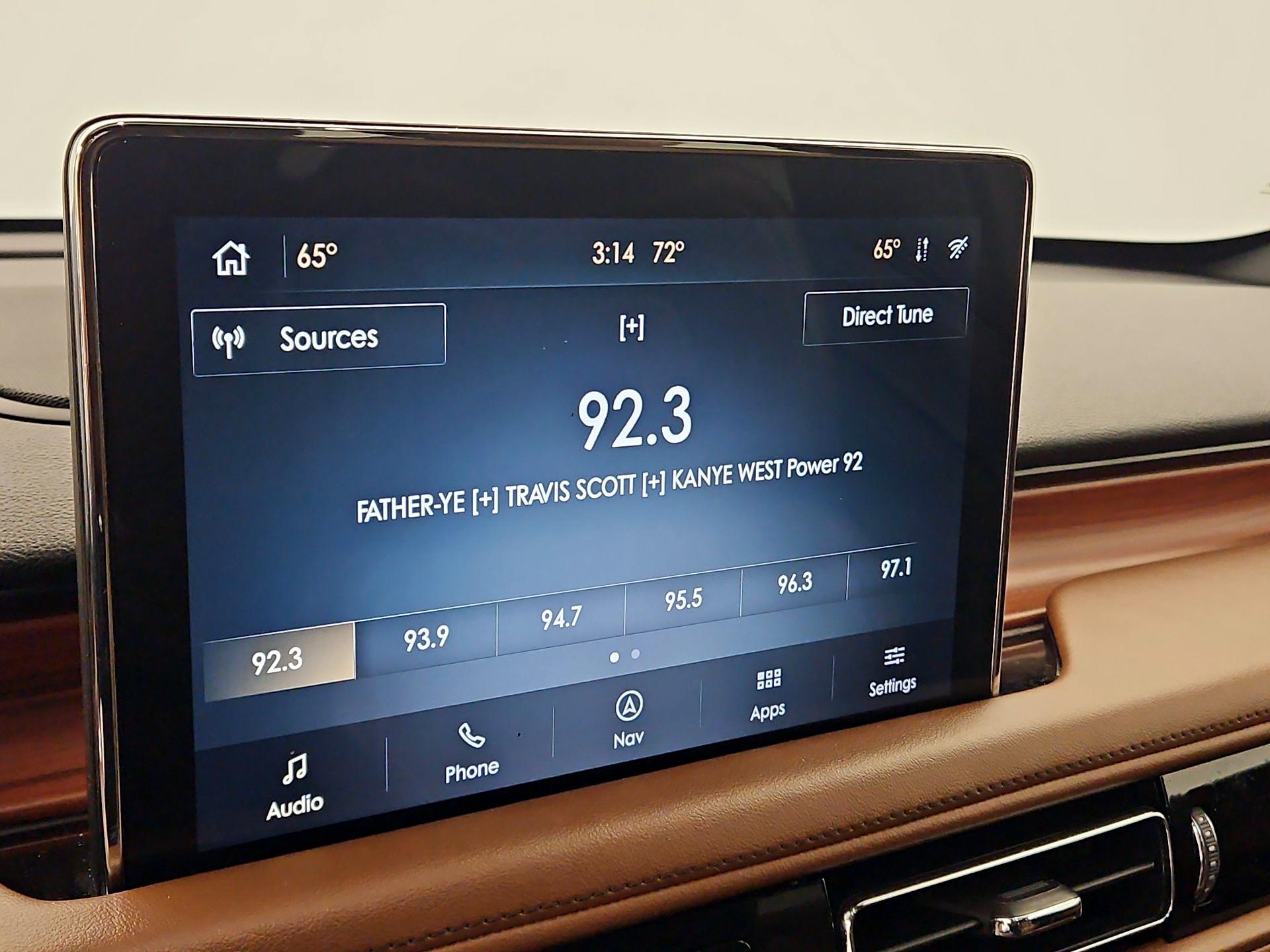 Thumbnail: 2020 Lincoln Aviator - 16