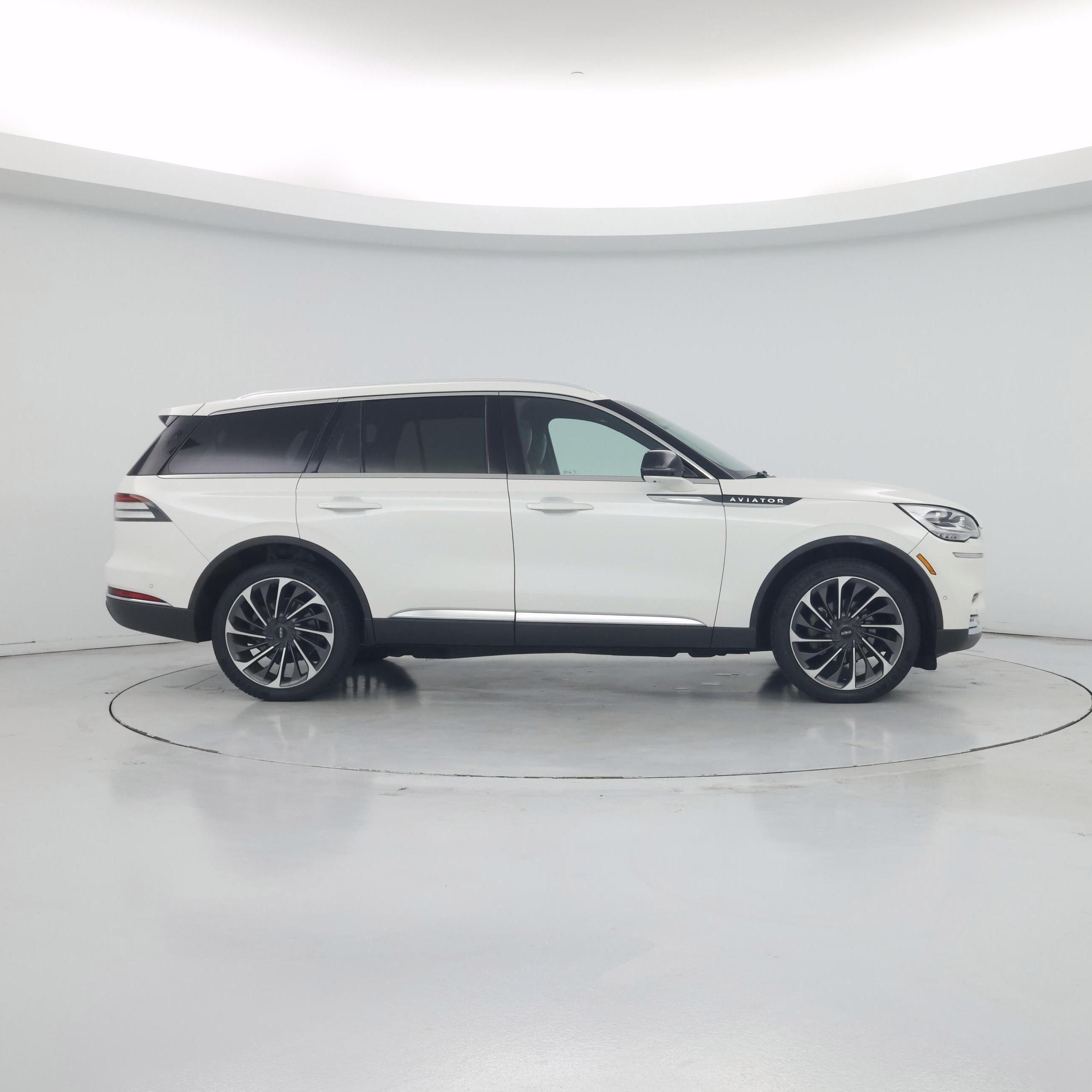 Thumbnail: 2020 Lincoln Aviator - 7