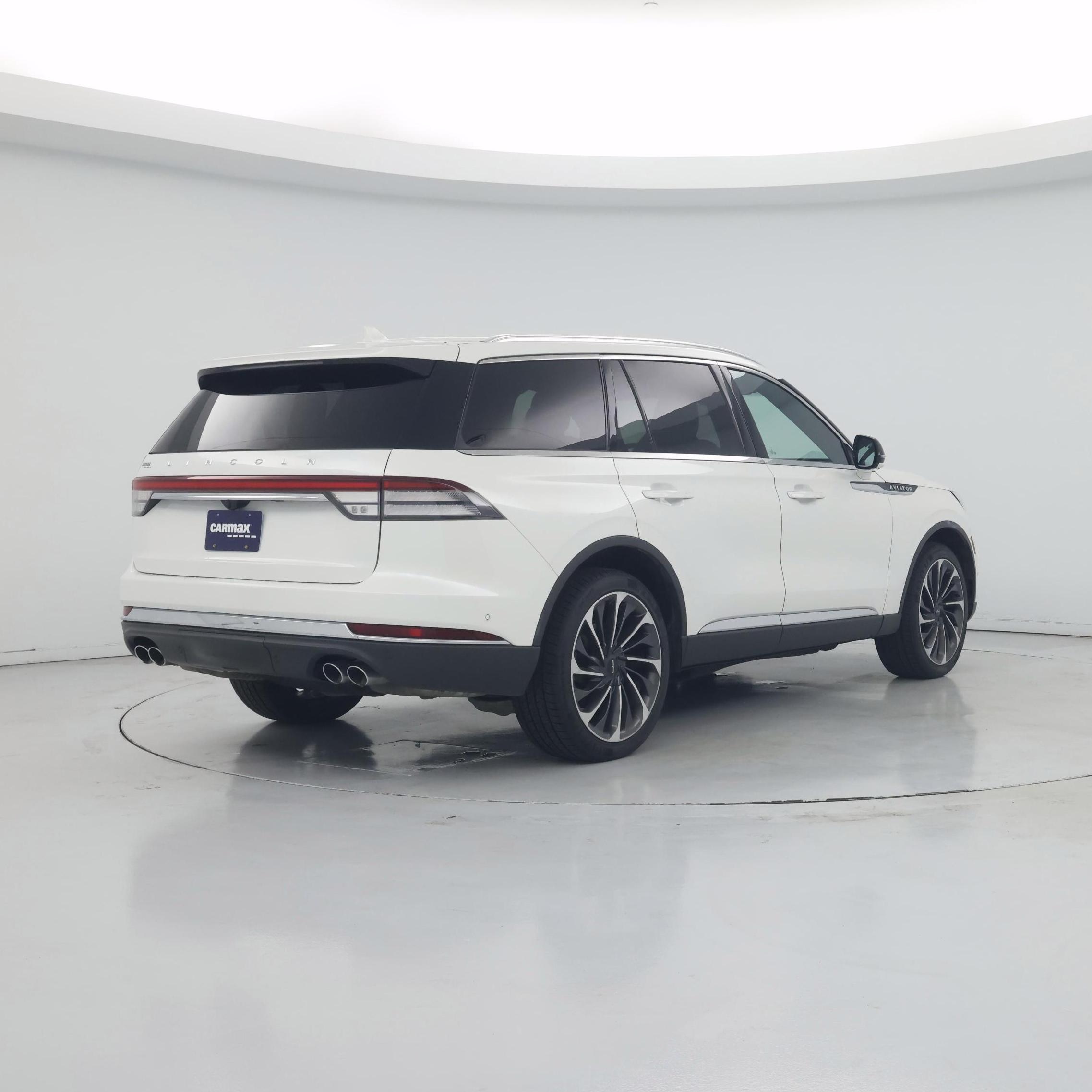 Thumbnail: 2020 Lincoln Aviator - 8