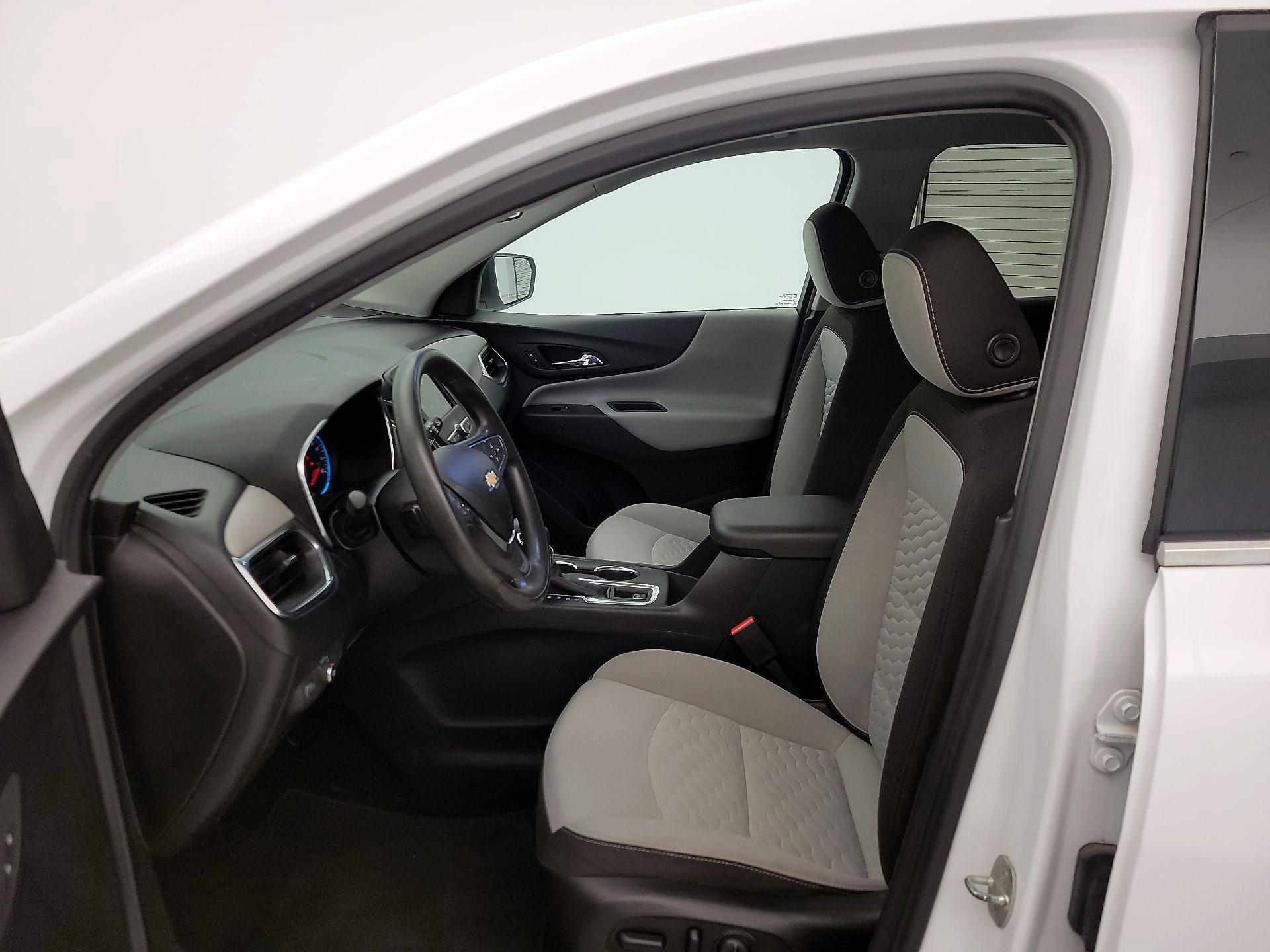 Thumbnail: 2020 Chevrolet Equinox - 11