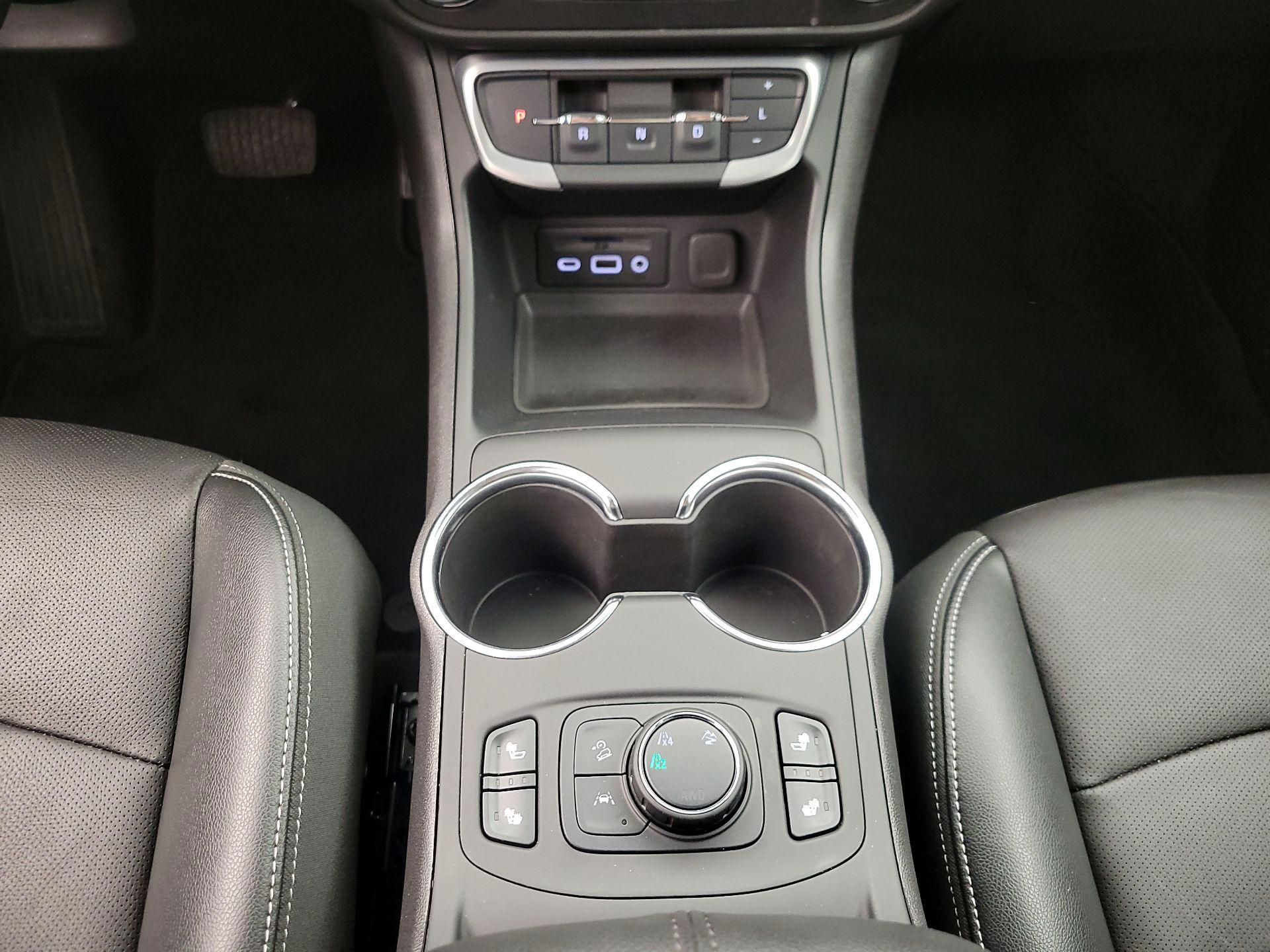 Thumbnail: 2024 GMC Terrain - 17