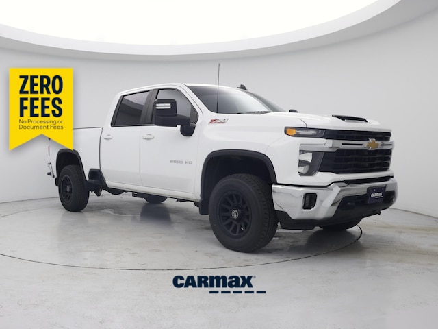 White 2024 Chevrolet Silverado 2500HD LT Crew Cab 4WD Pickup Truck Four-Wheel Drive Automatic