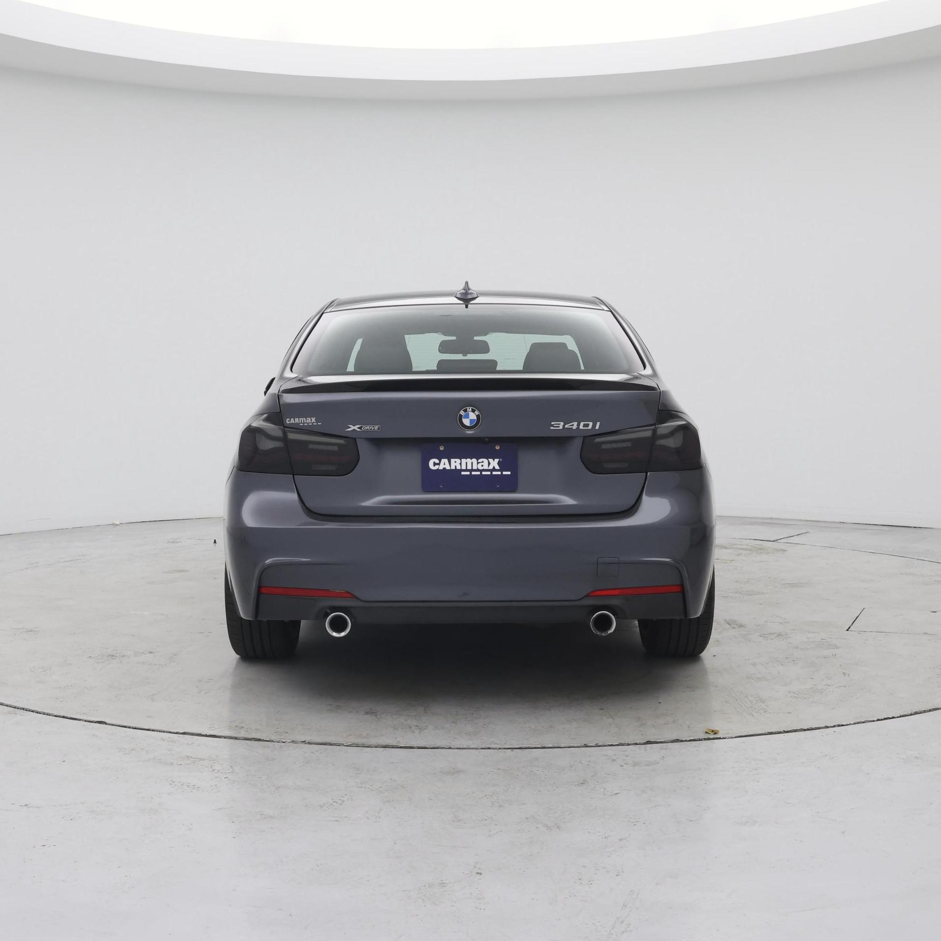 Thumbnail: 2018 BMW 3 Series - 6