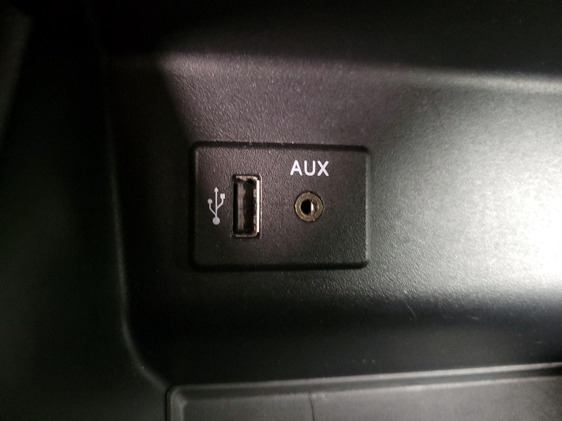 Thumbnail: 2016 Nissan Altima - 19