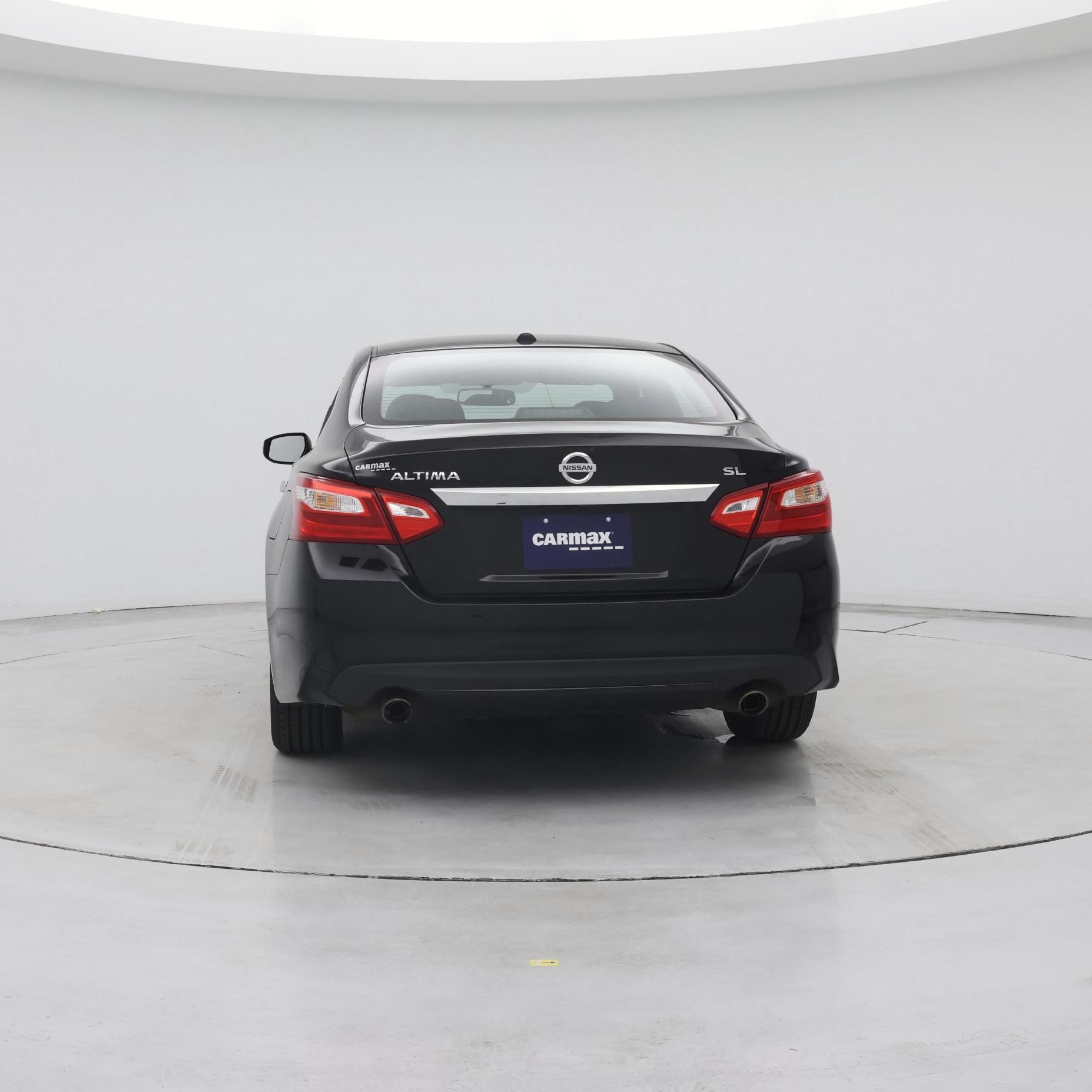 Thumbnail: 2016 Nissan Altima - 6