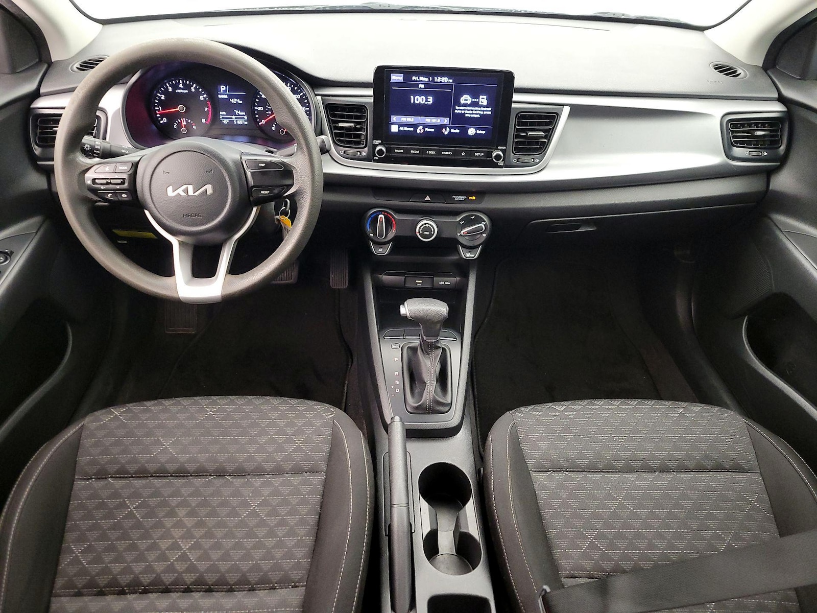 2023 Kia Rio LX - Photo 10