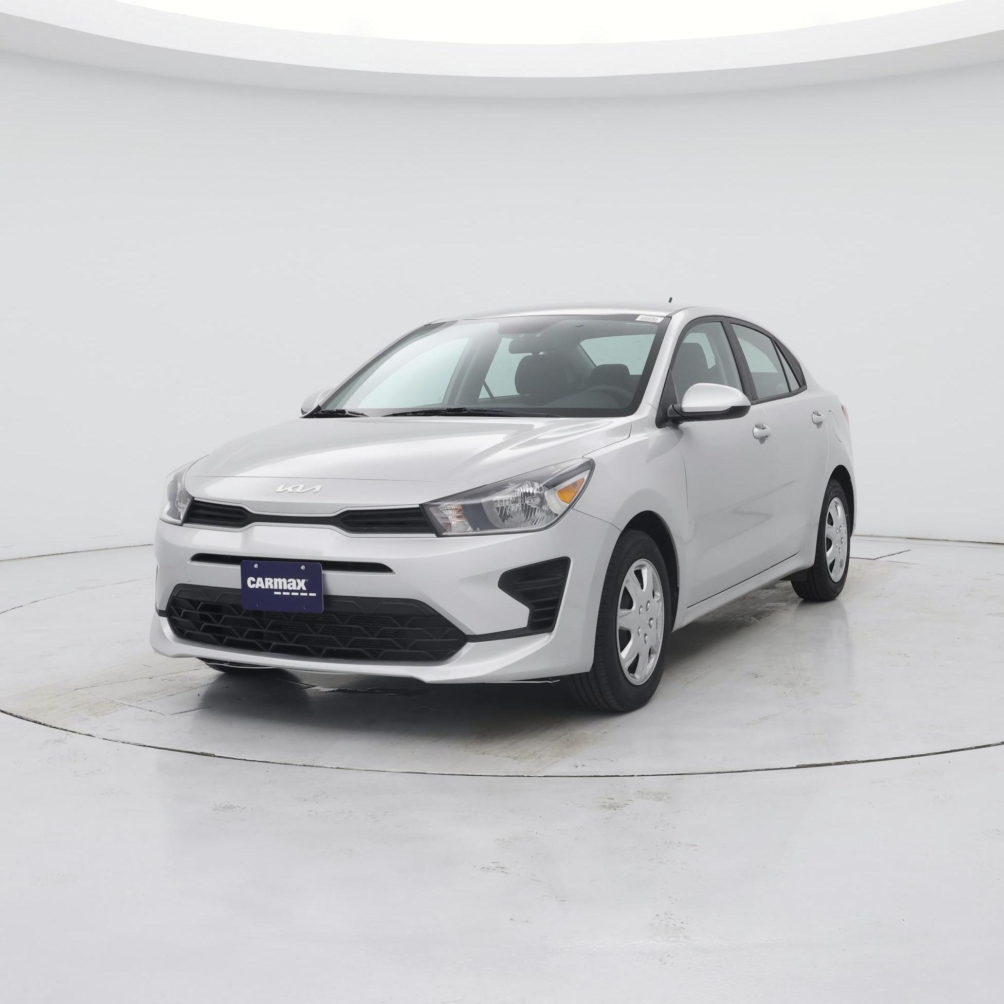 Thumbnail: 2023 Kia Rio - 4