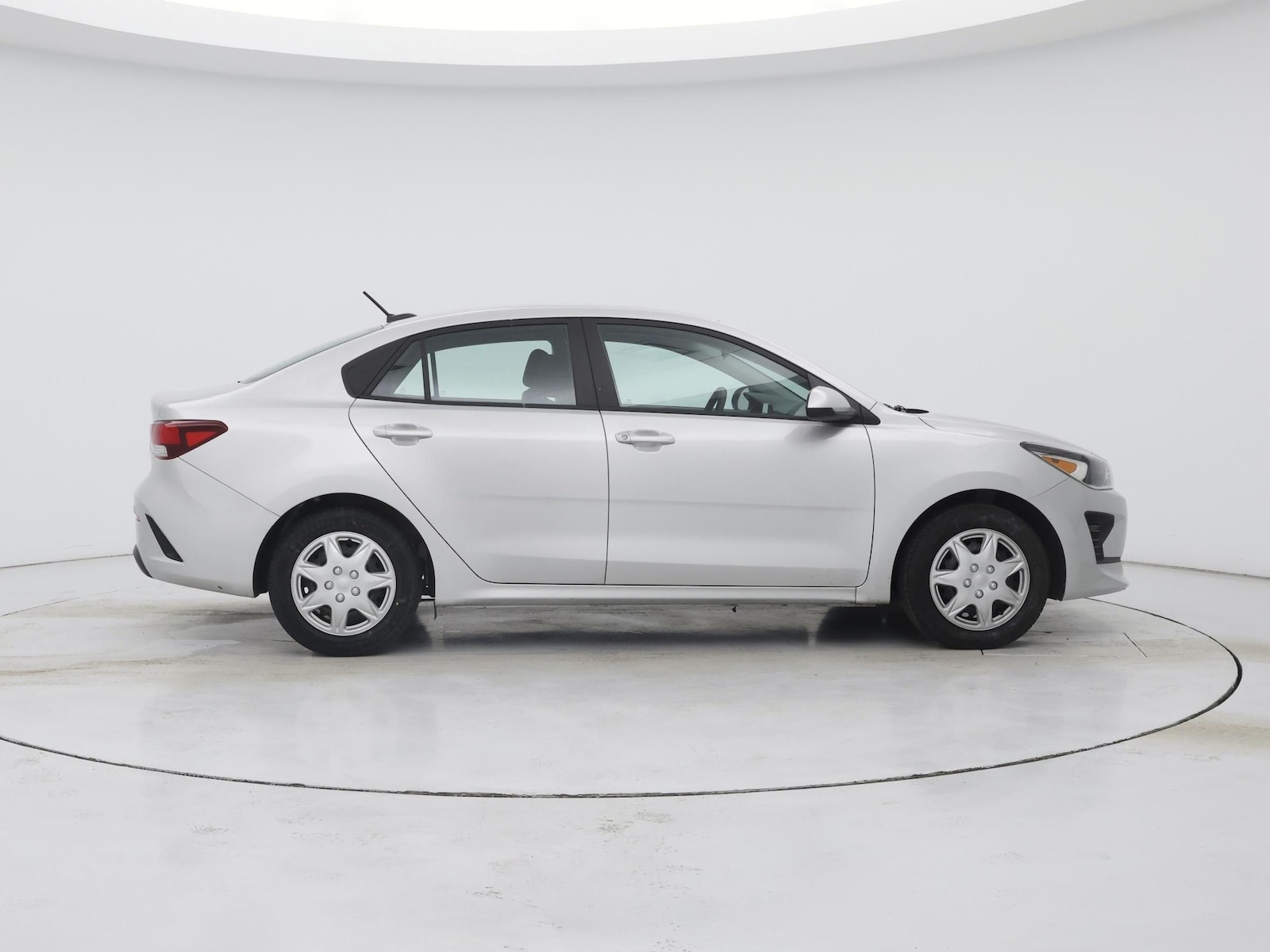 2023 Kia Rio LX - Photo 8