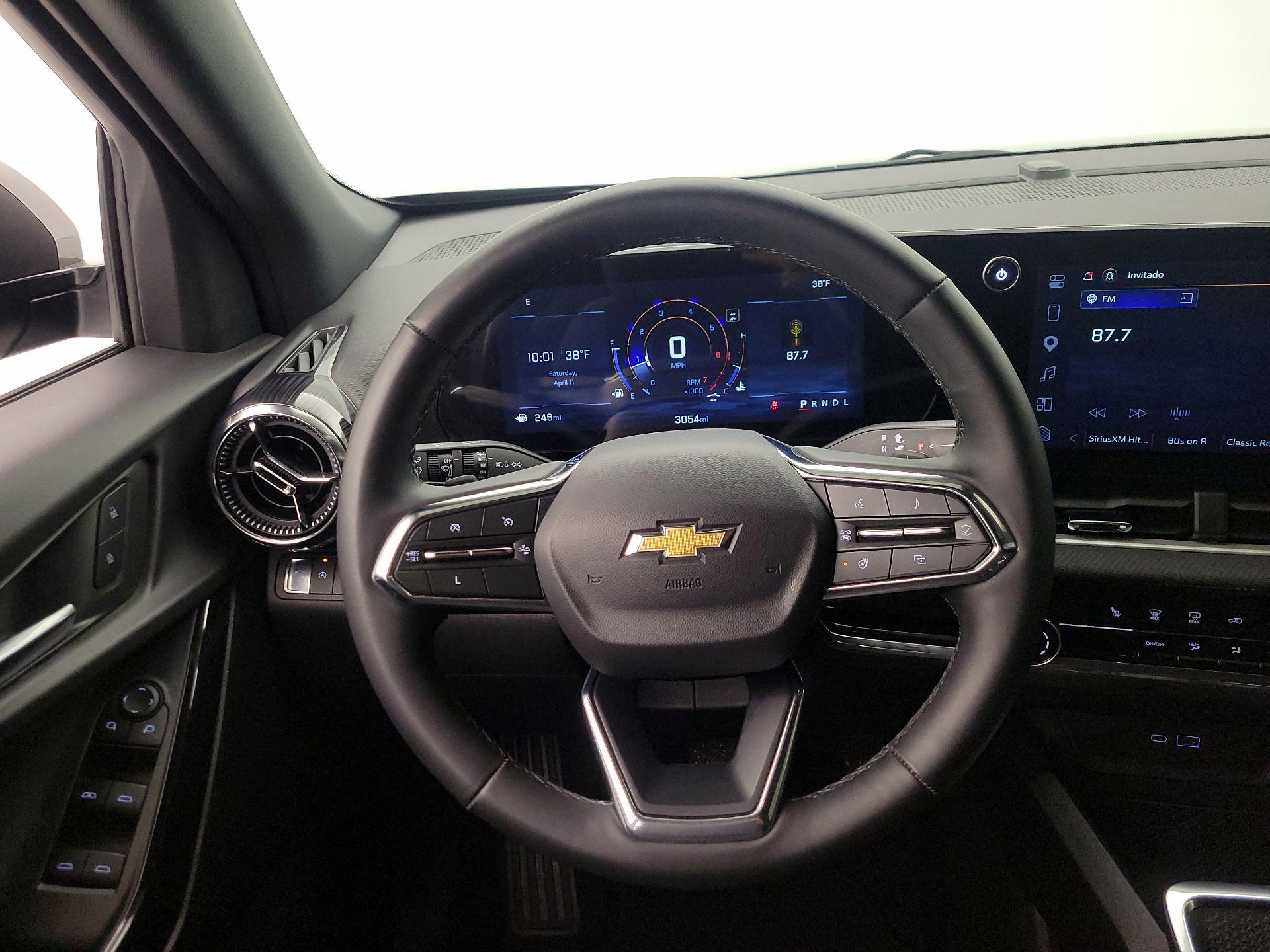 Thumbnail: 2025 Chevrolet Equinox - 10