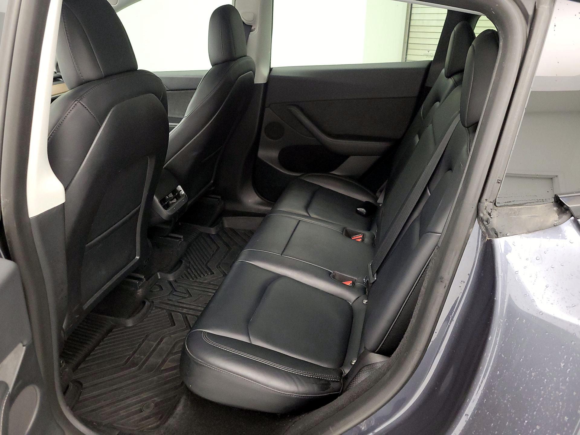 Thumbnail: 2023 Tesla Model Y - 19