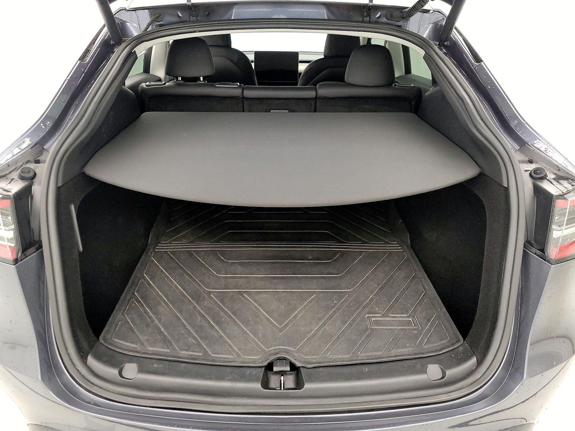 Thumbnail: 2023 Tesla Model Y - 20