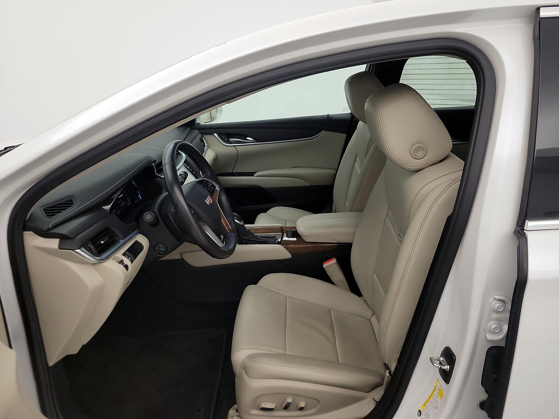 Thumbnail: 2018 Cadillac XTS - 11