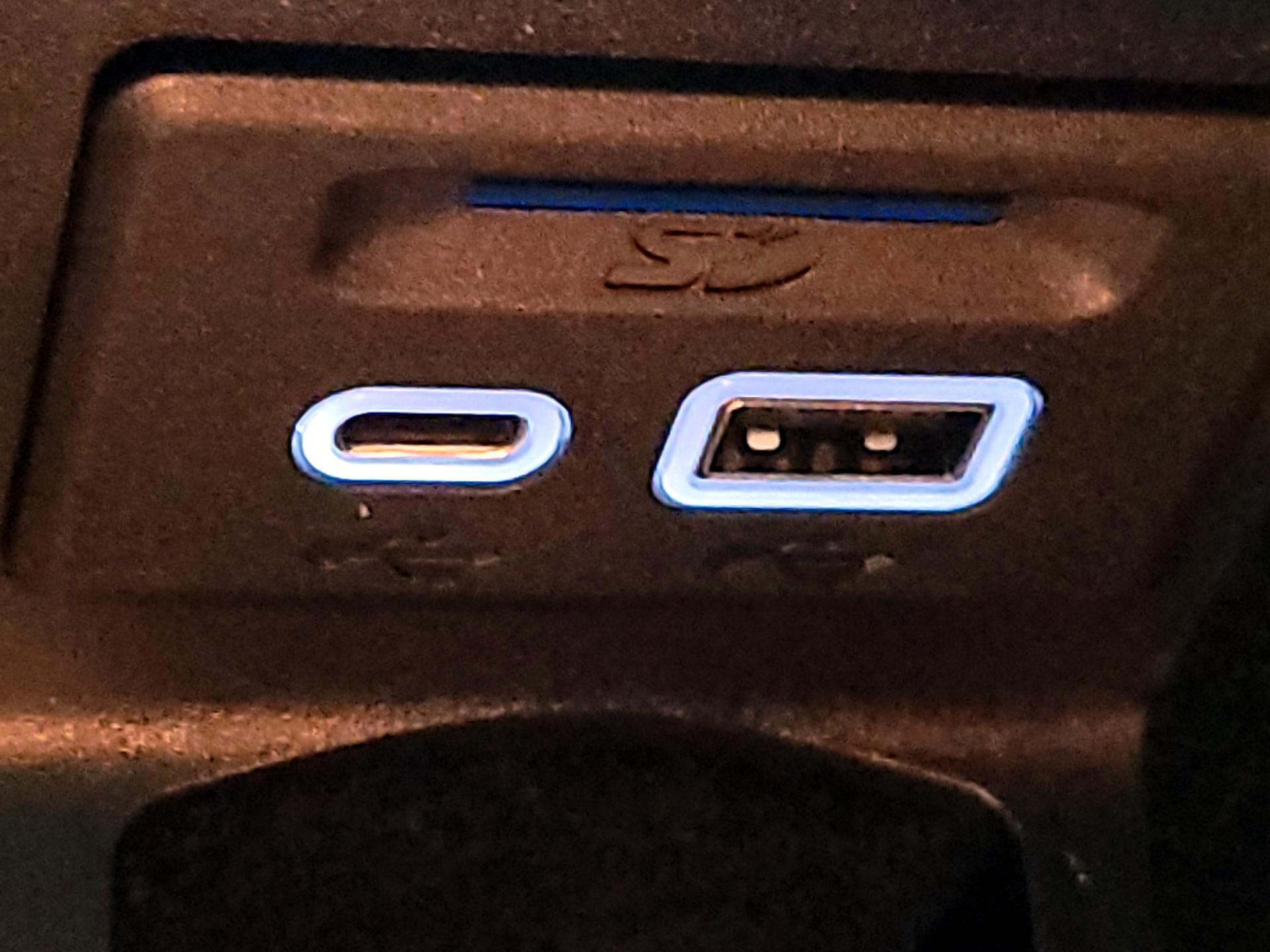 Thumbnail: 2018 Cadillac XTS - 18