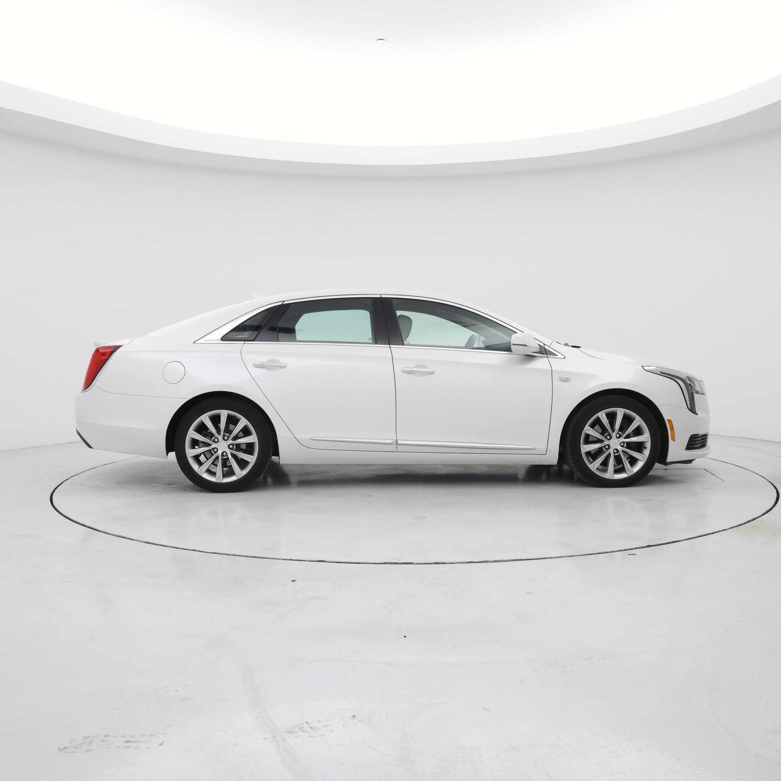 Thumbnail: 2018 Cadillac XTS - 7