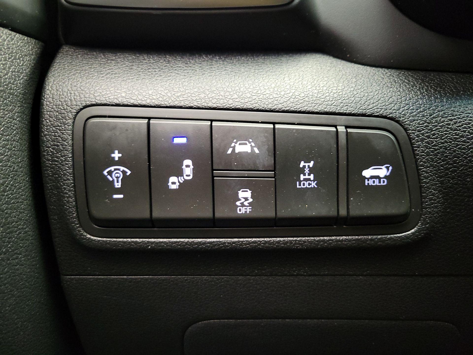 Thumbnail: 2020 Hyundai Tucson - 13