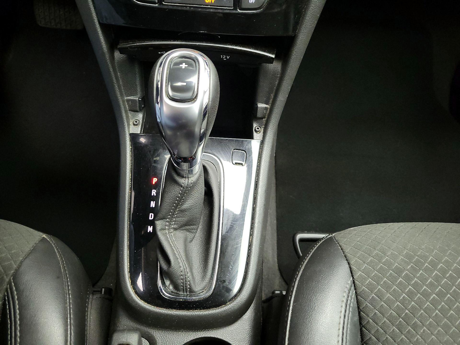Thumbnail: 2017 Buick Encore - 16