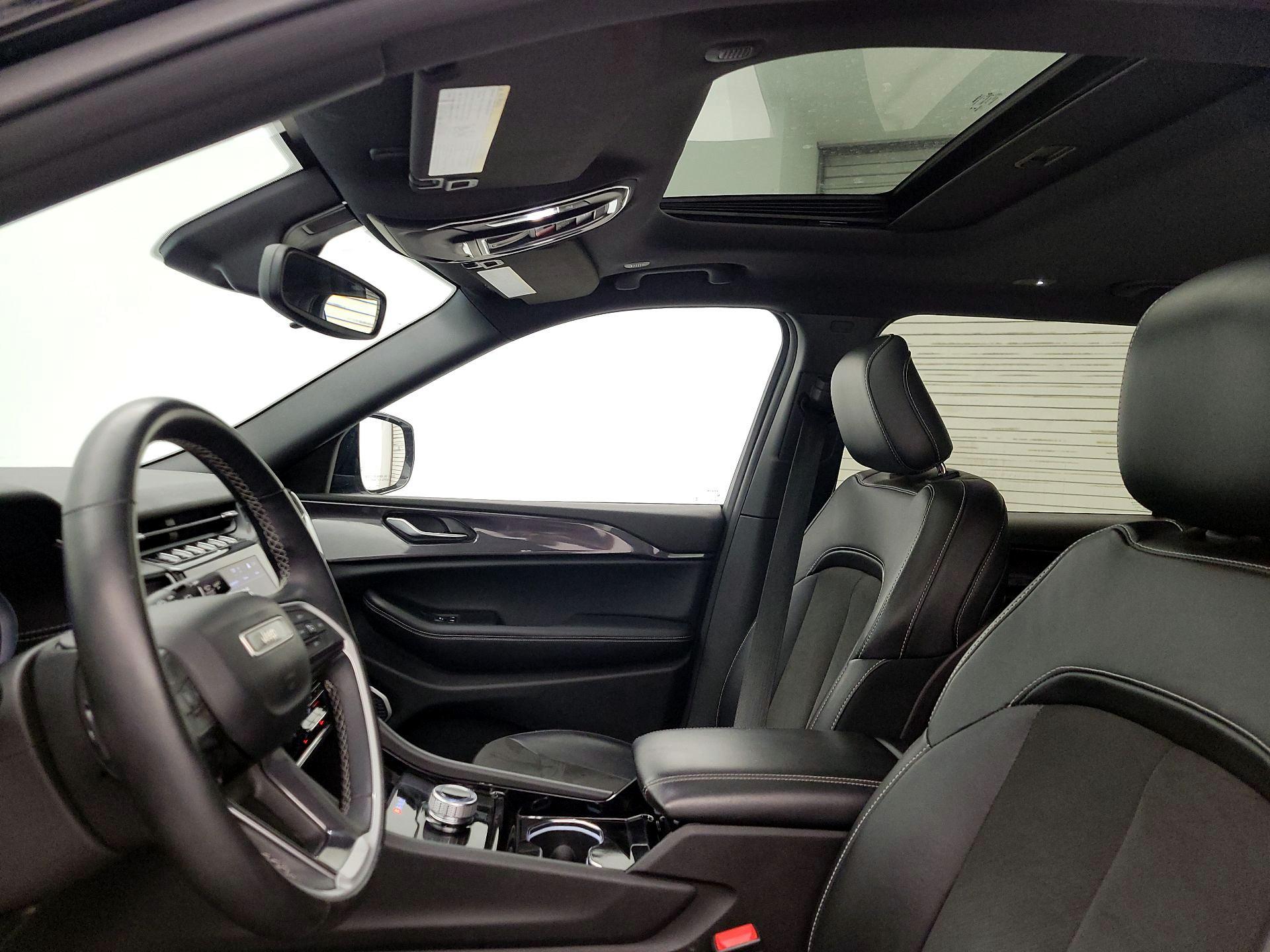 Thumbnail: 2021 Jeep Grand Cherokee L - 19