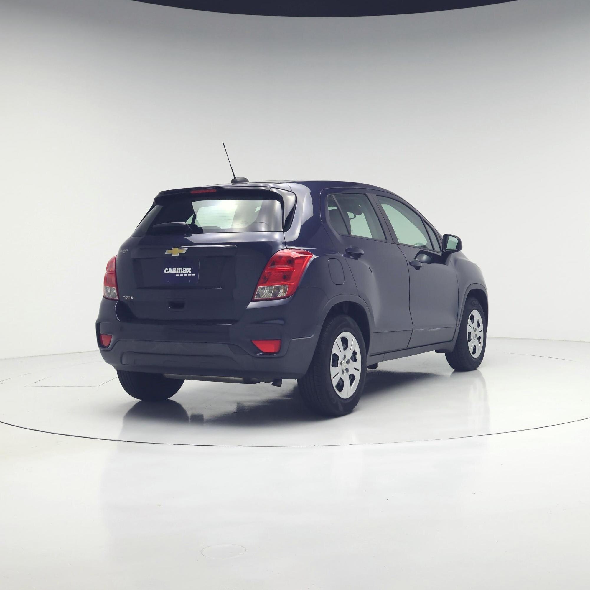 Thumbnail: 2018 Chevrolet Trax - 8