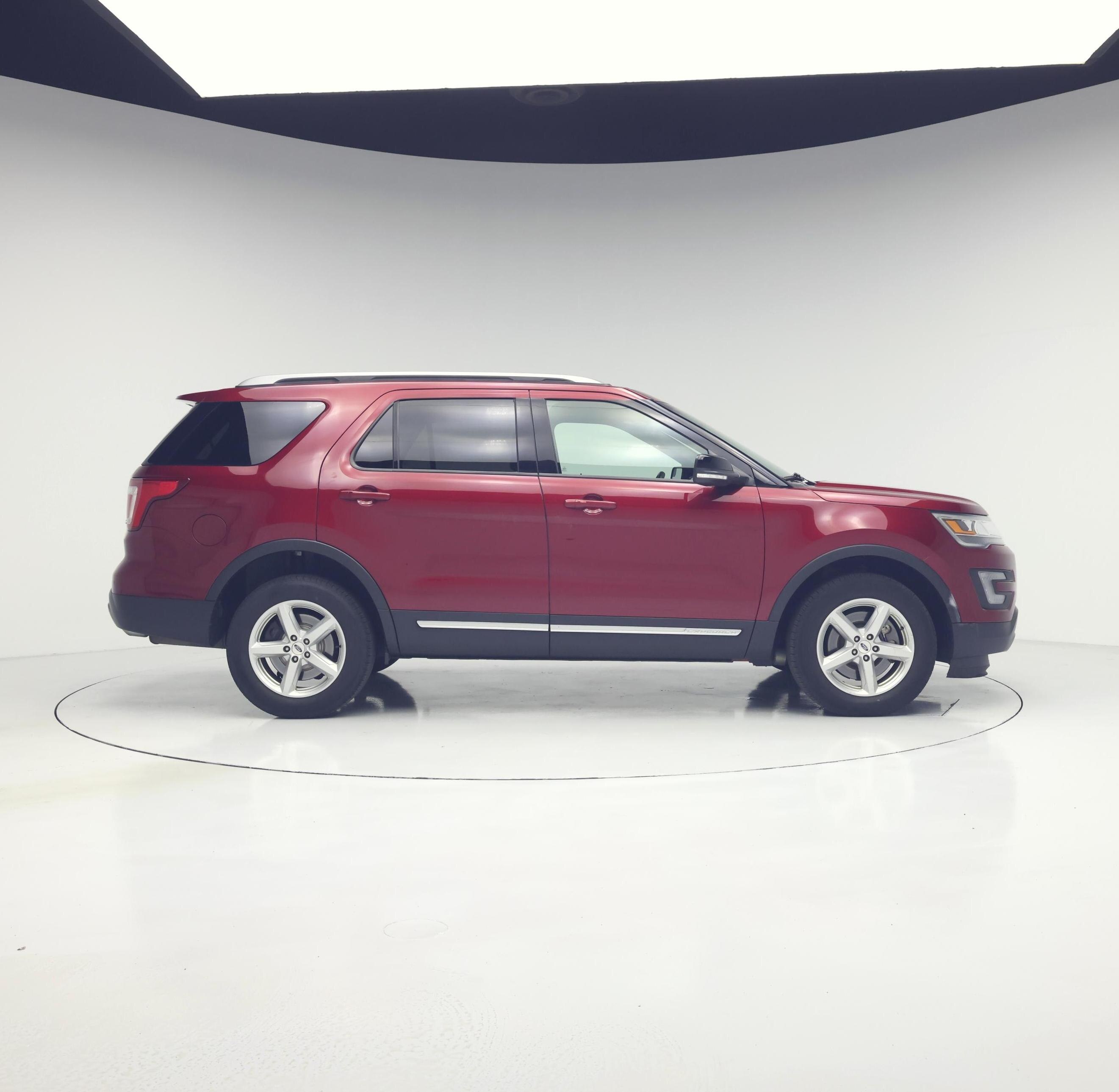 Thumbnail: 2017 Ford Explorer - 7
