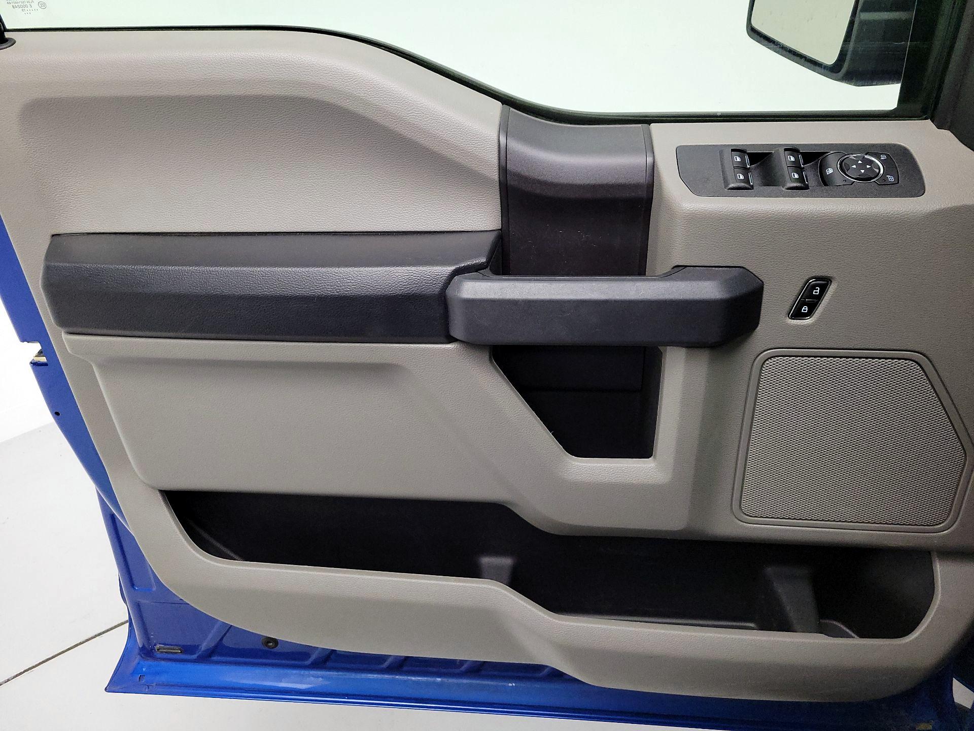 Thumbnail: 2019 Ford F-150 - 12
