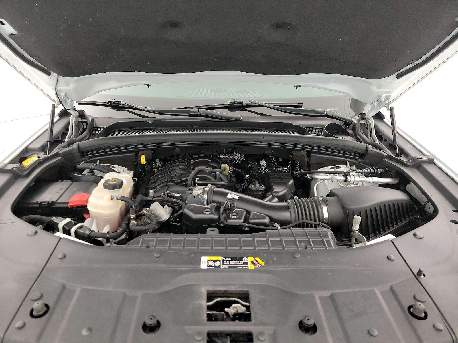 2021 Jeep Grand Cherokee L Laredo - Photo 24