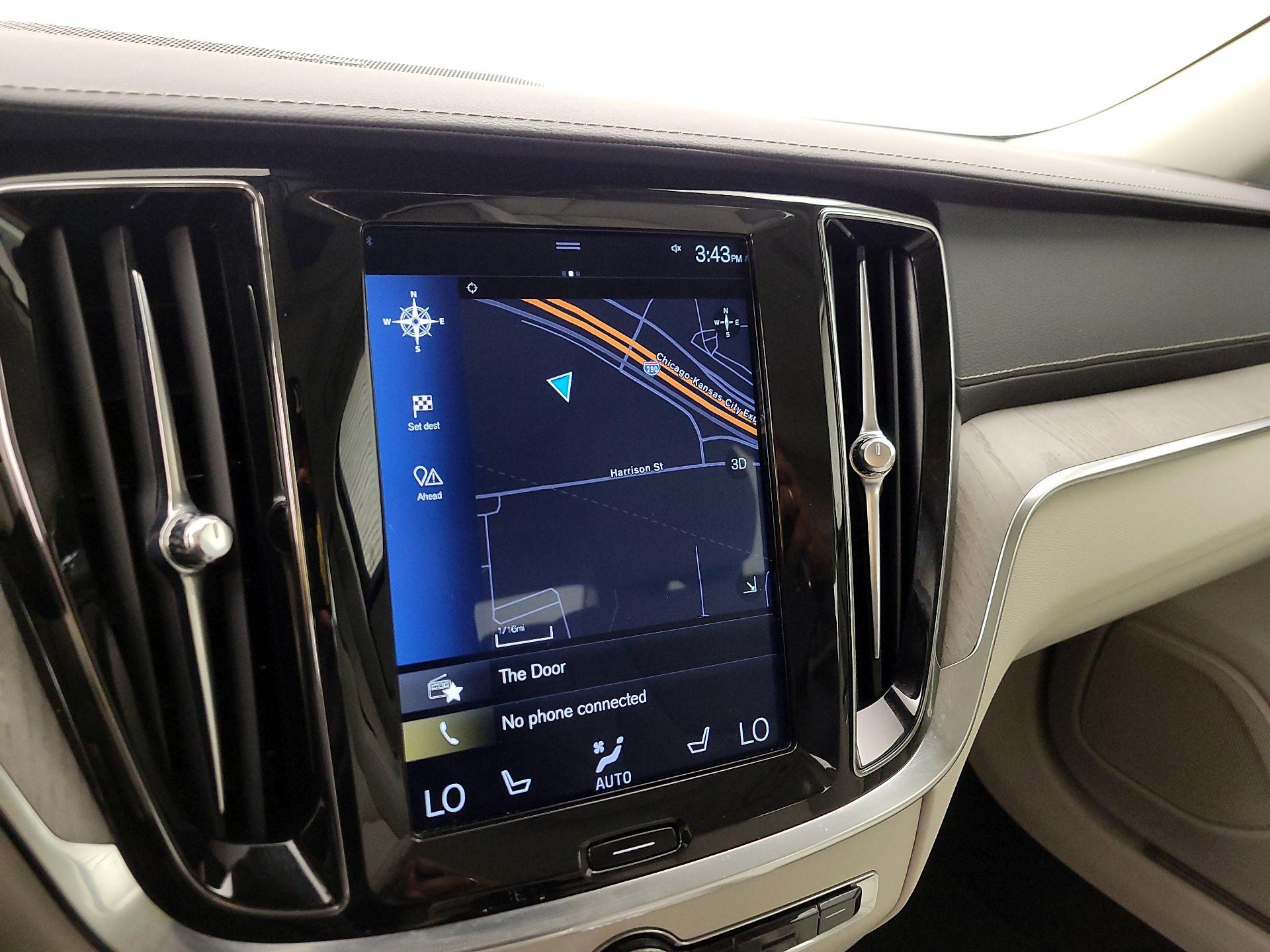 Thumbnail: 2020 Volvo S60 - 14