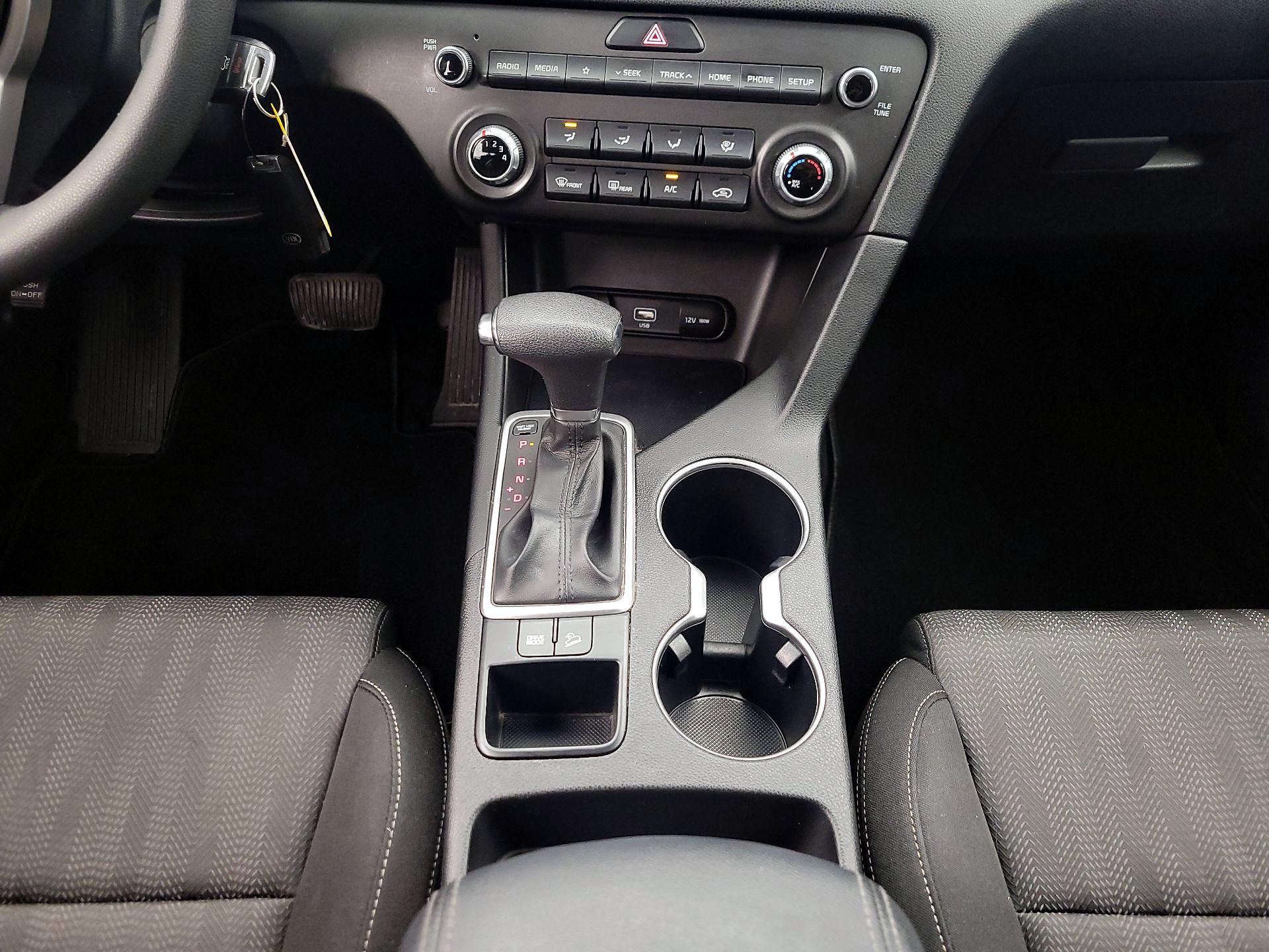 Thumbnail: 2020 Kia Sportage - 17