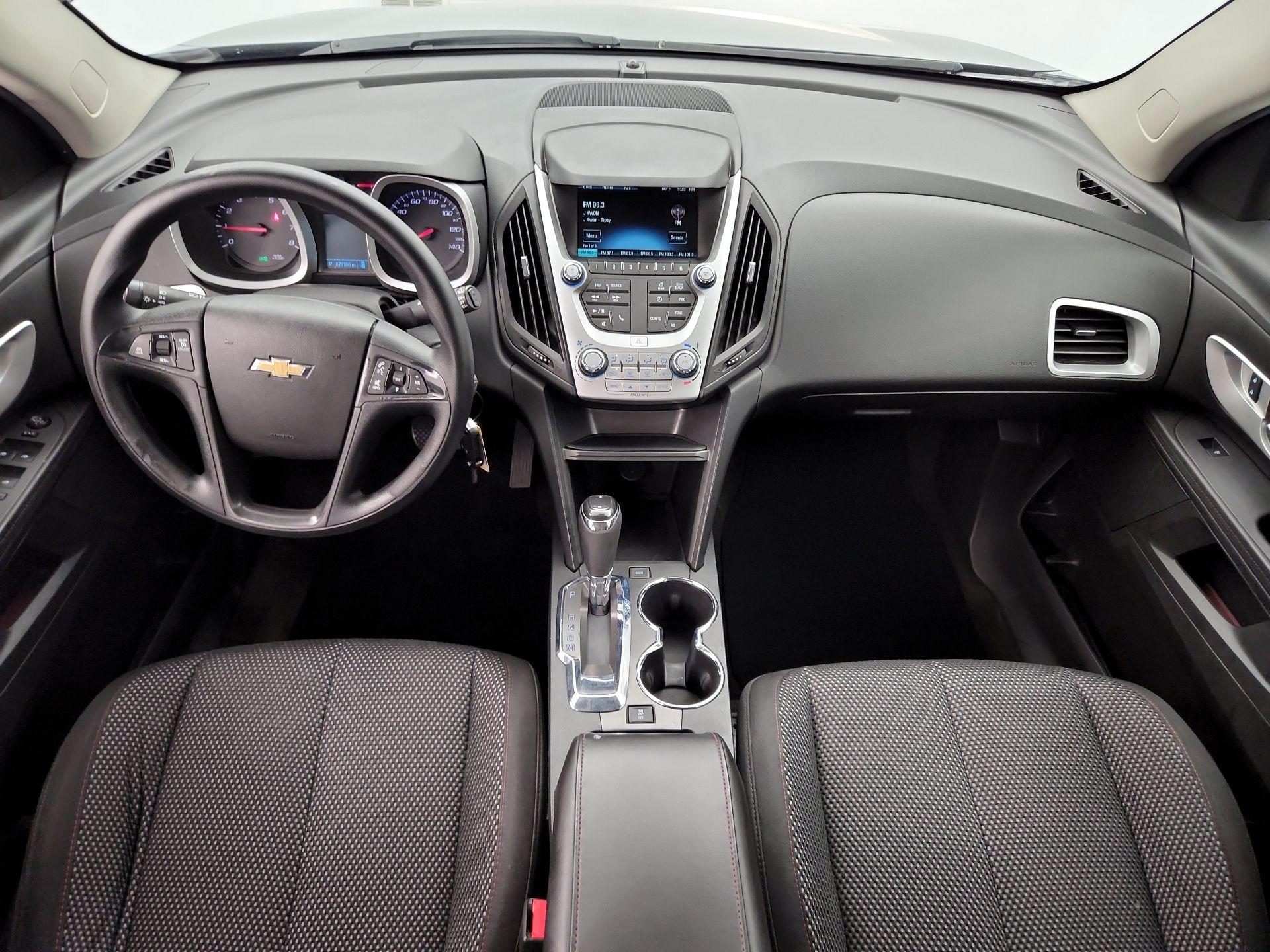 Thumbnail: 2017 Chevrolet Equinox - 9