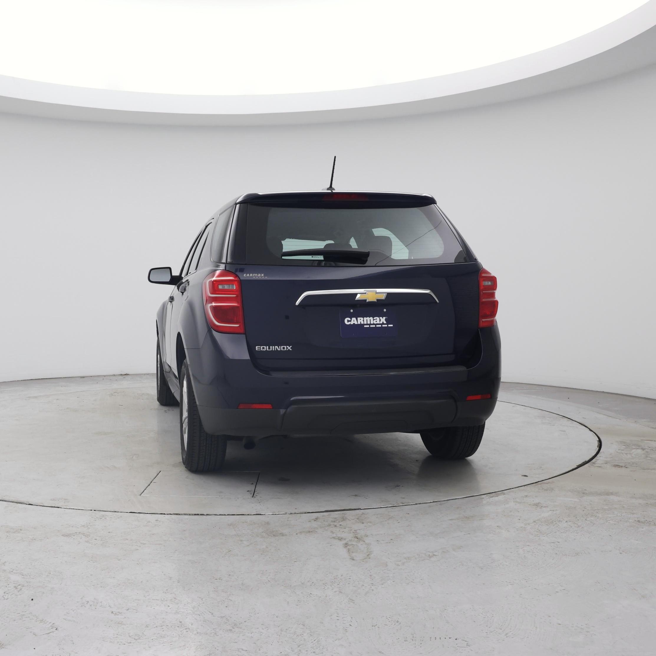 Thumbnail: 2017 Chevrolet Equinox - 6