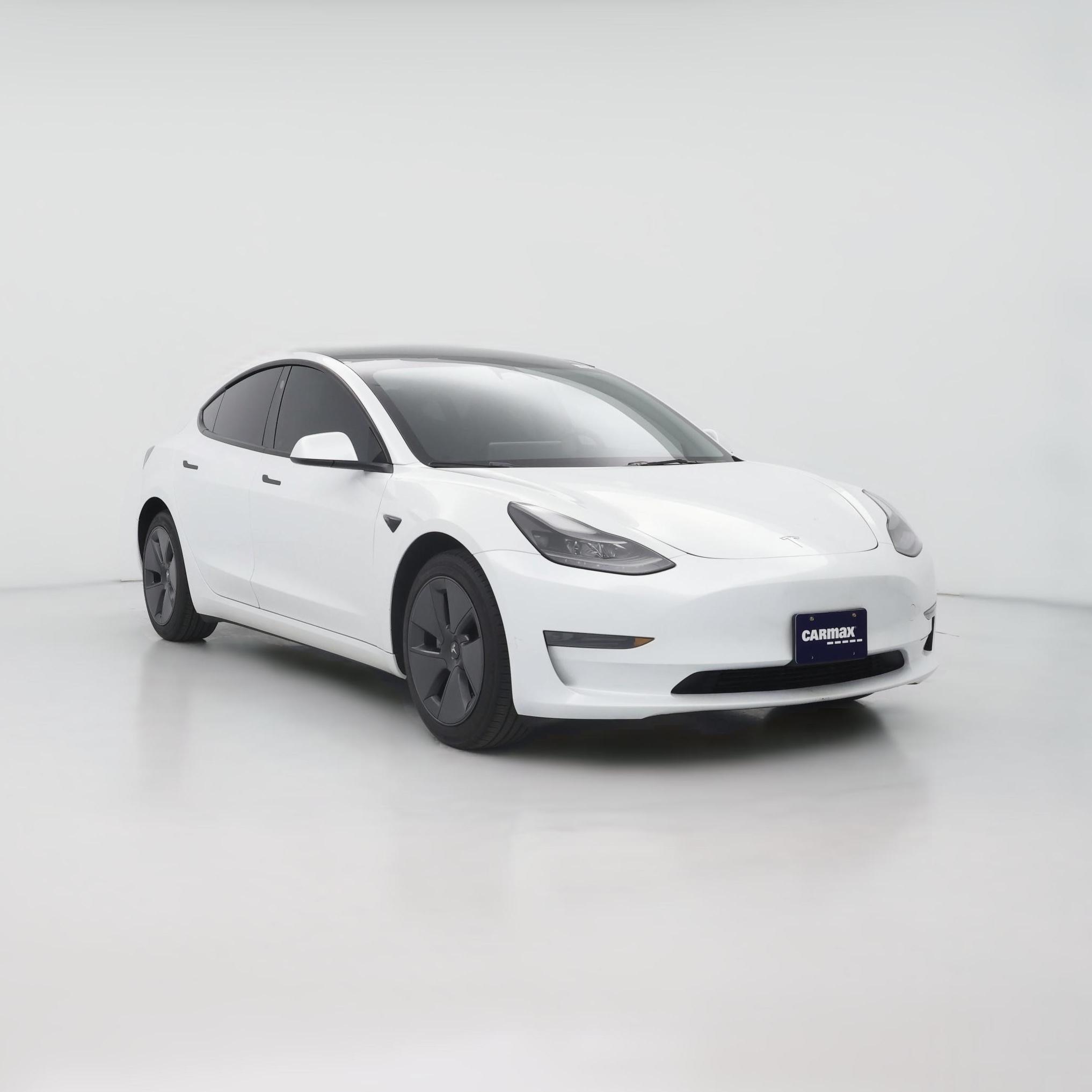 Thumbnail: 2023 Tesla Model 3 - 1