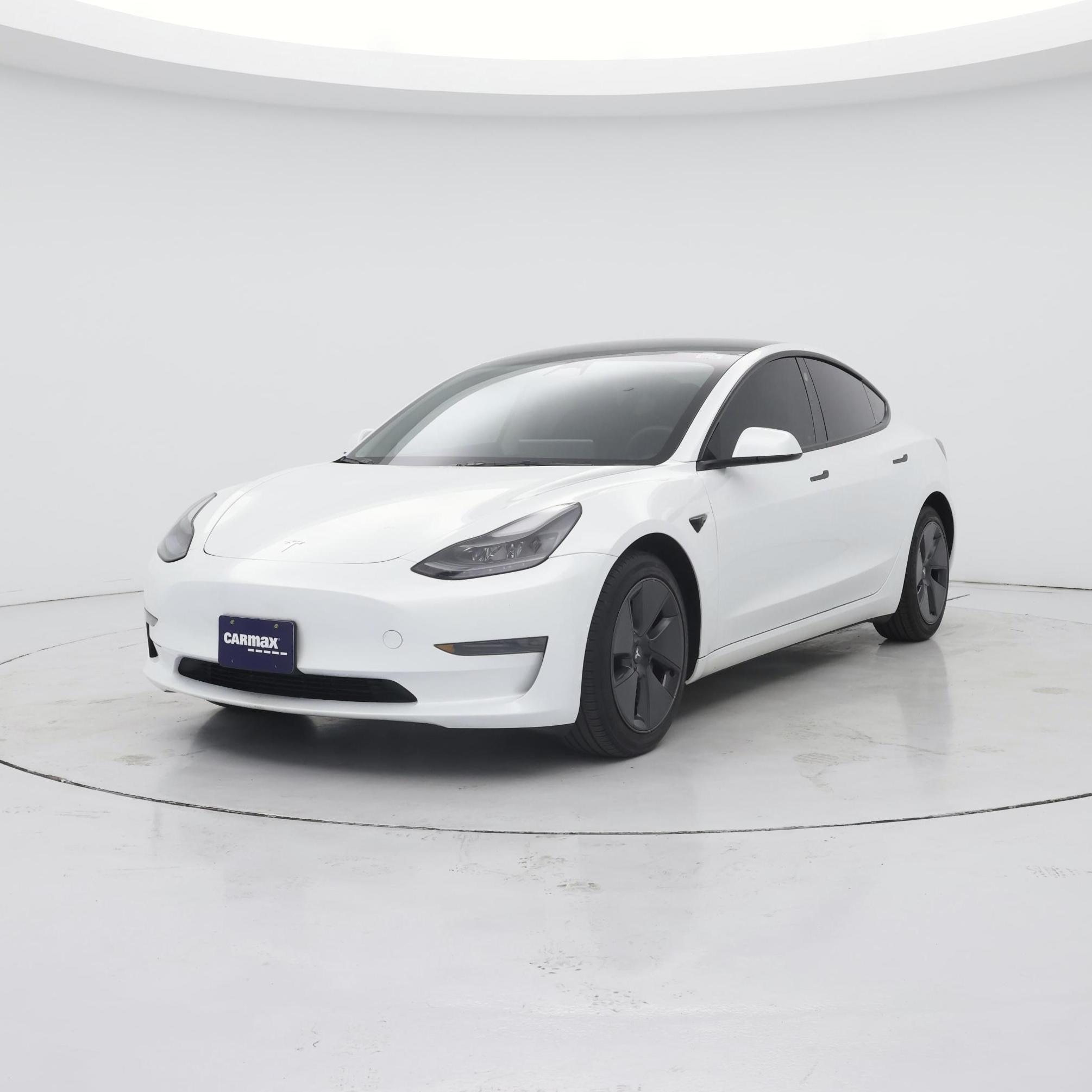 Thumbnail: 2023 Tesla Model 3 - 4